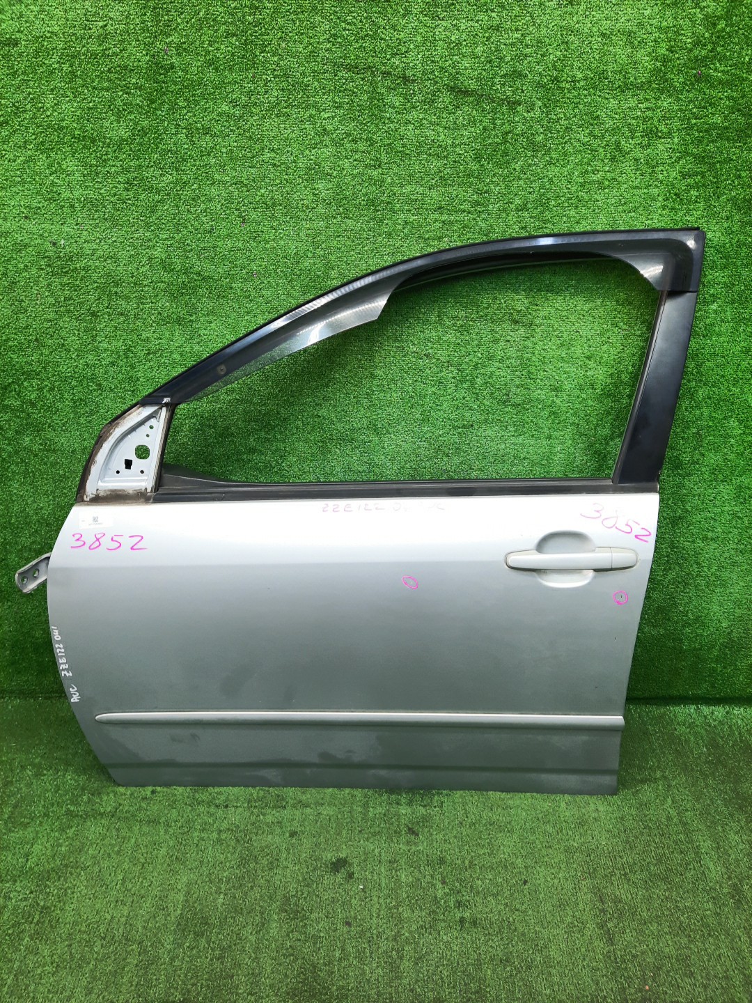 Дверь левая передняя TOYOTA COROLLA, COROLLA FIELDER, ALLEX, COROLLA RUNX ZZE124, NZE121, NZE120, ZZE122, NZE124, CE121, NZE121G, ZZE123G, ZZE124G, ZZE122G, NZE124G, ZZE123 3852 1 ракурс