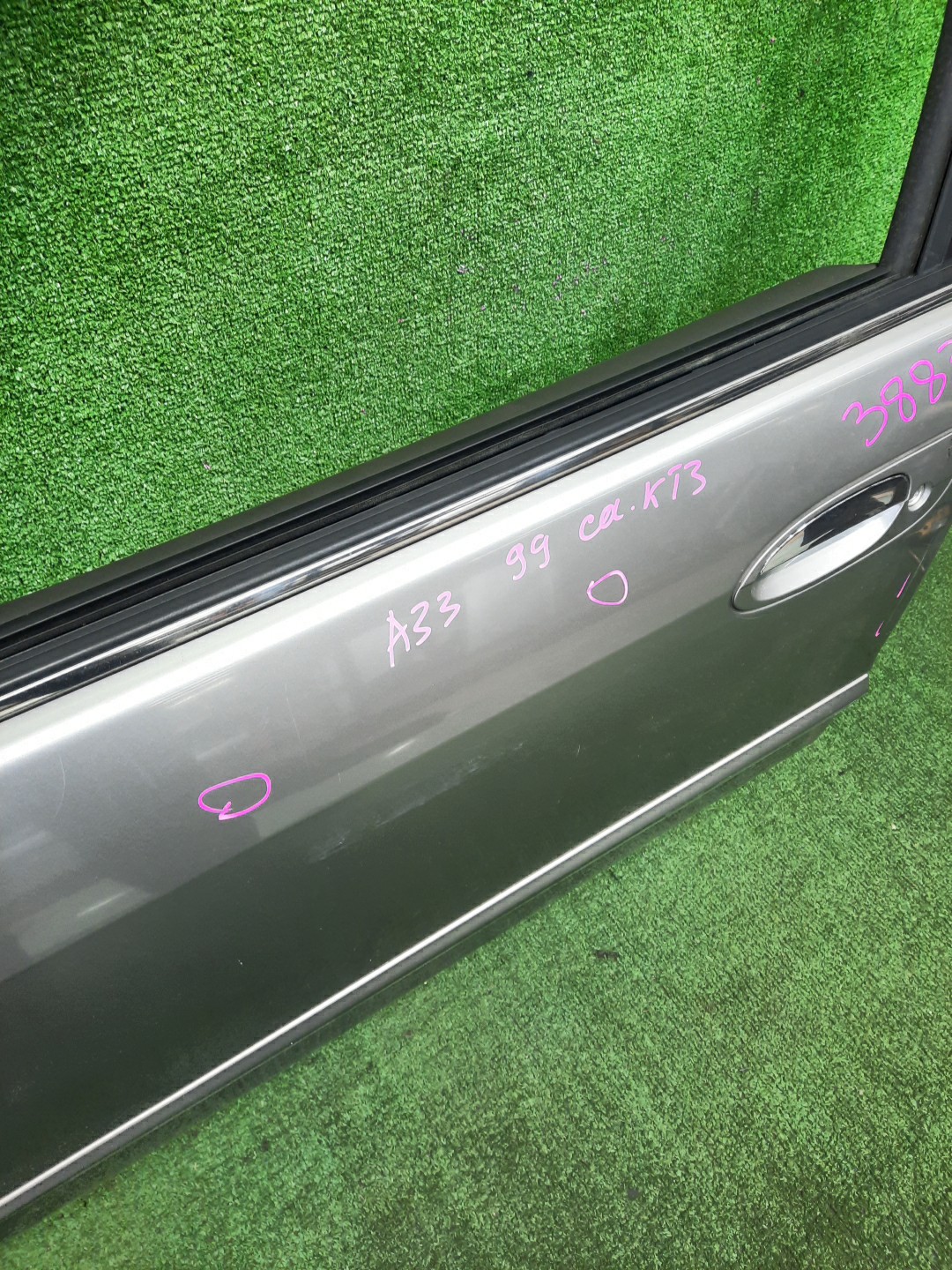 Дверь левая передняя NISSAN CEFIRO A33 3882 3 ракурс
