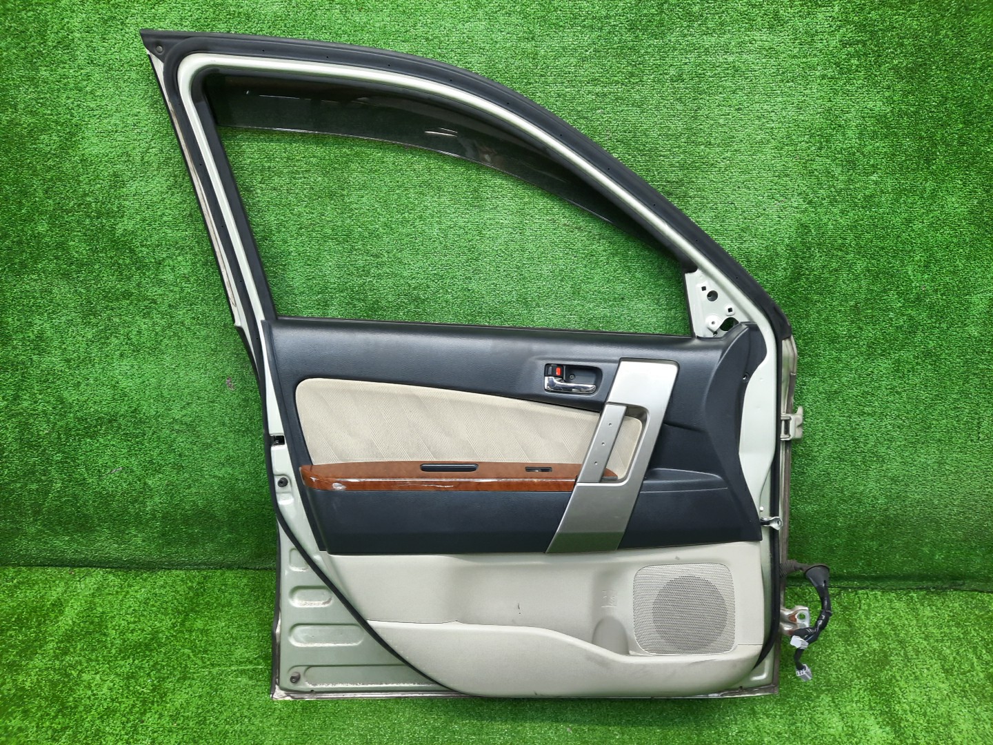 Дверь левая передняя TOYOTA RUSH, BE-GO J210E, J200E, J210G, J200G 3894 3 ракурс