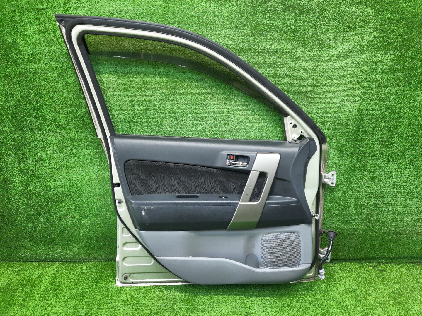 Дверь левая передняя TOYOTA RUSH, BE-GO J210E, J200E, J210G, J200G 3896 4 ракурс