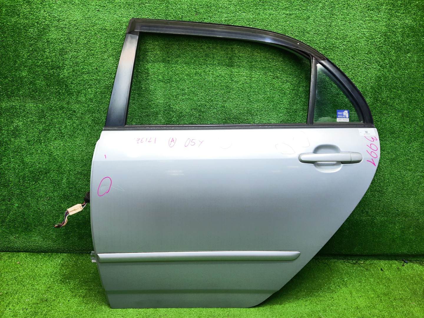 Дверь левая задняя TOYOTA COROLLA ZZE124, NZE121, NZE120, ZZE122, NZE124, CE121 3991 1 ракурс