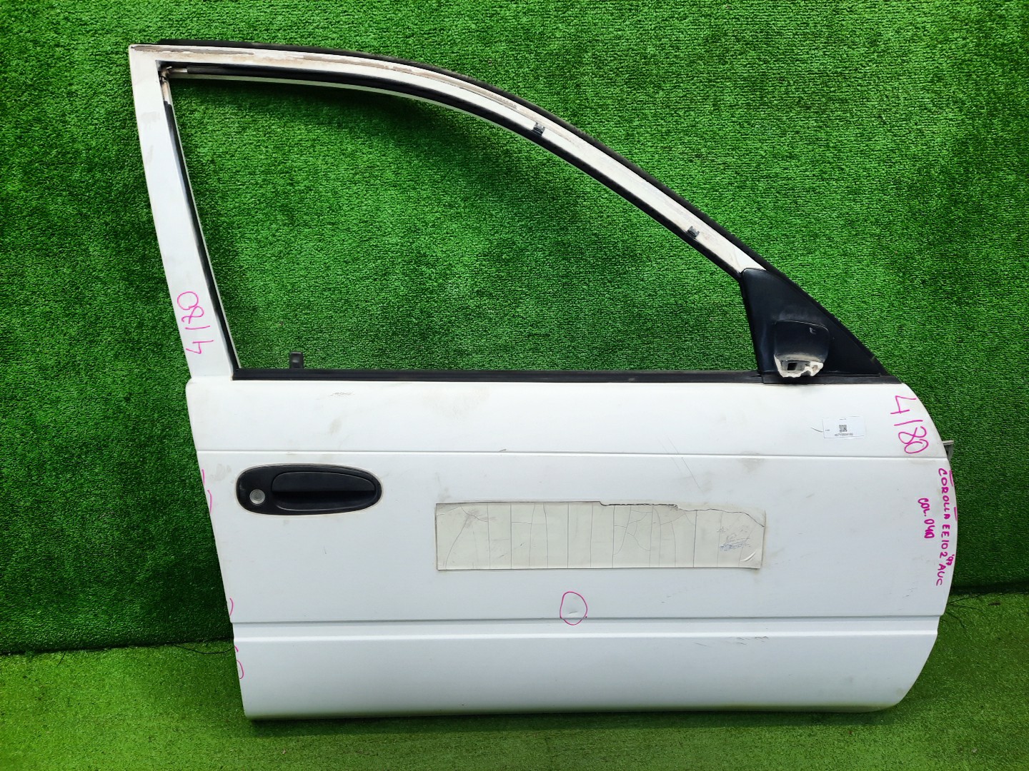 Дверь правая передняя TOYOTA COROLLA AE100, AE101, AE109, EE101, EE102, EE103, EE104, AE104, CE107, EE107, CE100, CE106, EE106, CE102, CE104, CE109, CE105, EE108 4180 1 ракурс
