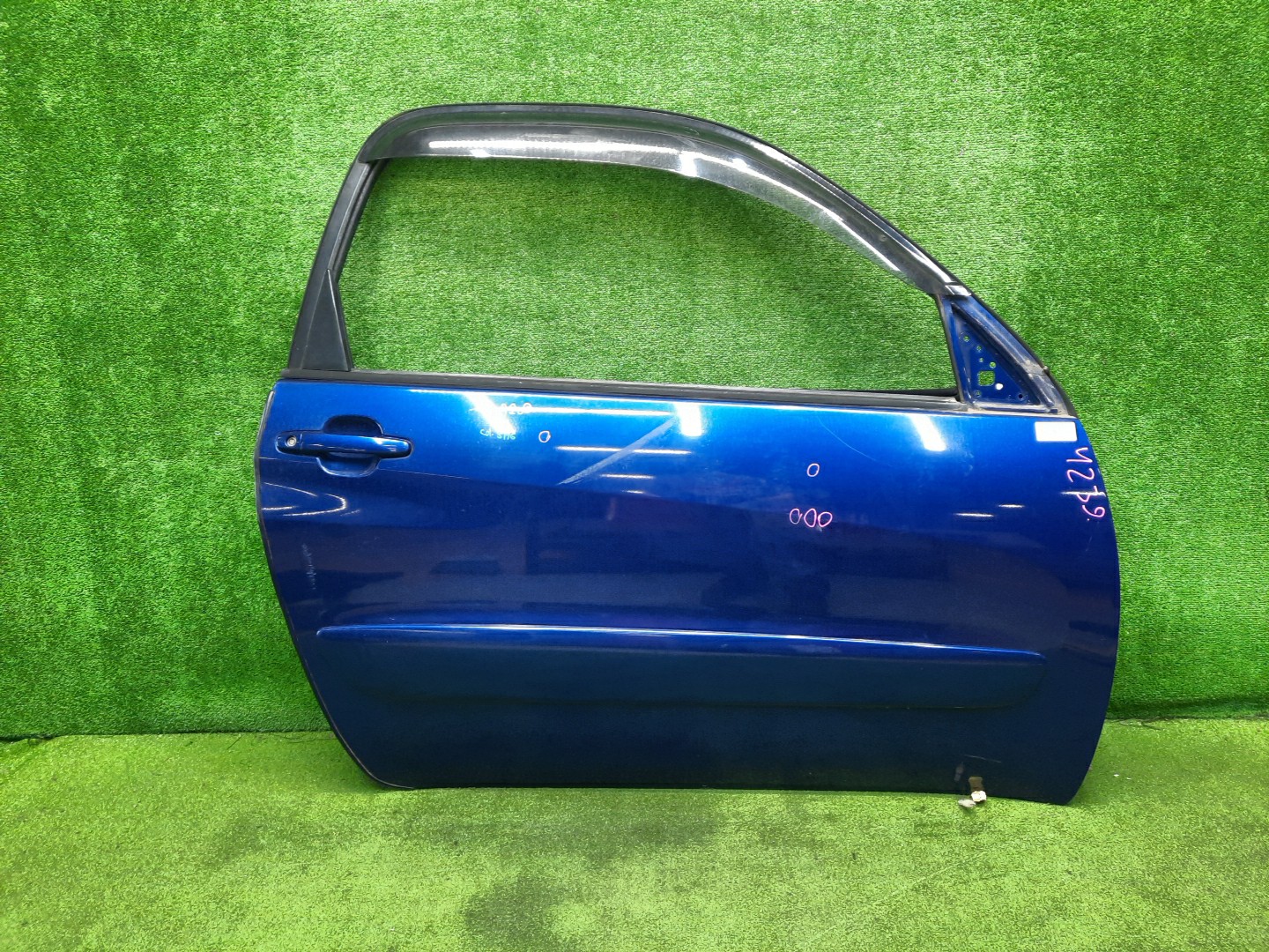Дверь правая передняя TOYOTA RAV4 ACA20W, ZCA25W 4239 1 ракурс