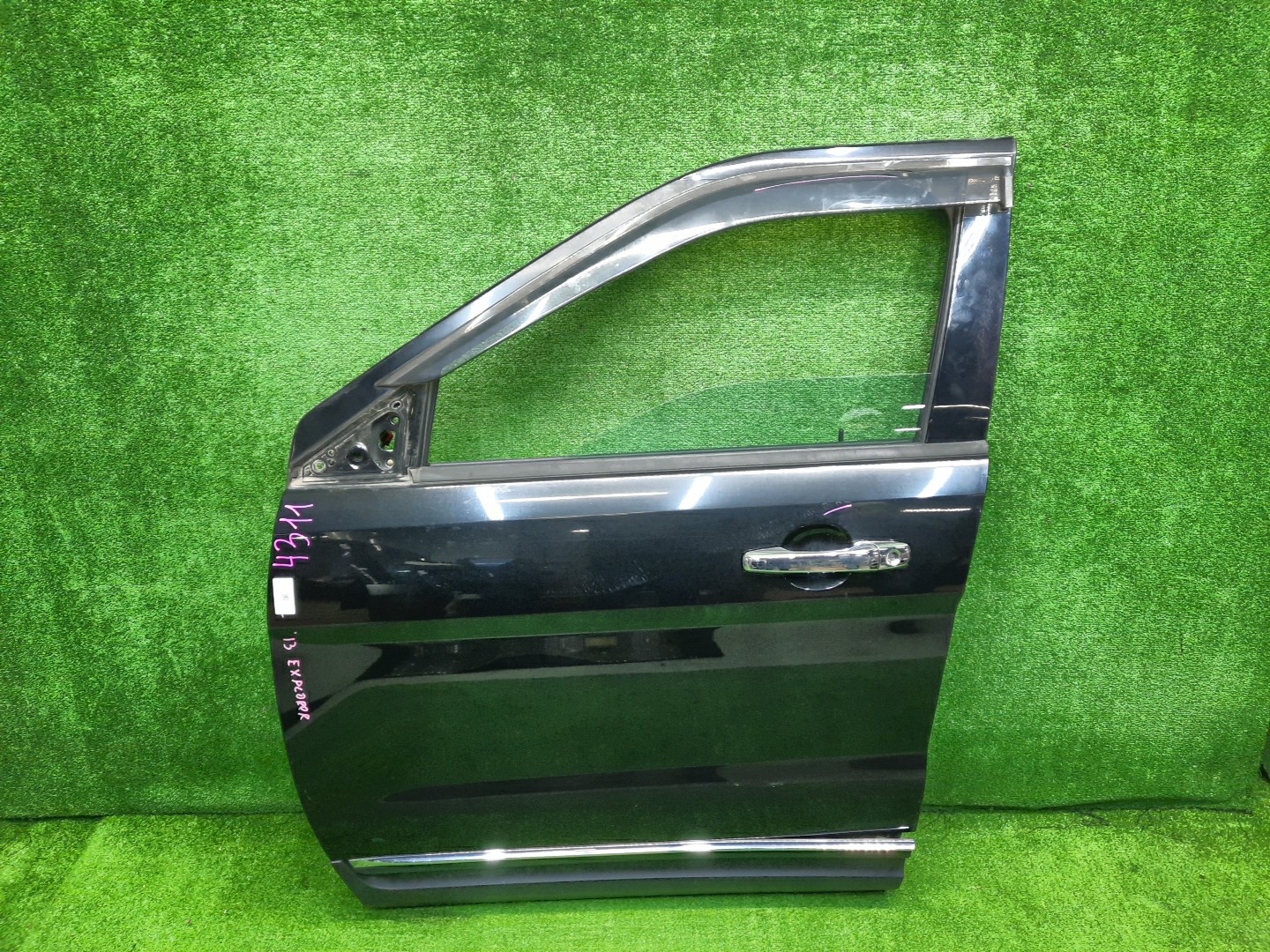 Дверь левая передняя FORD EXPLORER U502 4311 1 ракурс