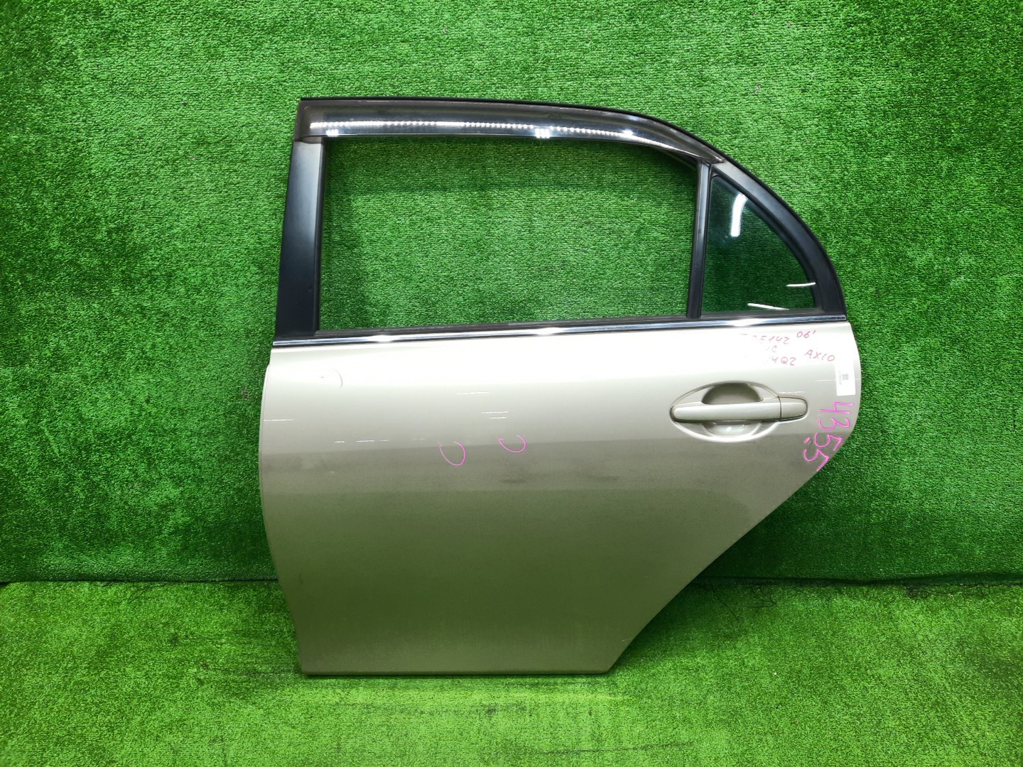 Дверь левая задняя TOYOTA COROLLA  AXIO NZE141, NZE144, ZRE142, ZRE144 4355 1 ракурс