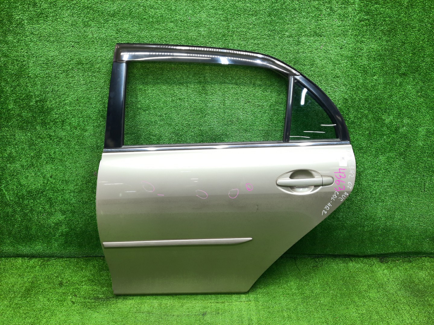 Дверь левая задняя TOYOTA COROLLA  AXIO NZE141, NZE144, ZRE142, ZRE144 4363 1 ракурс