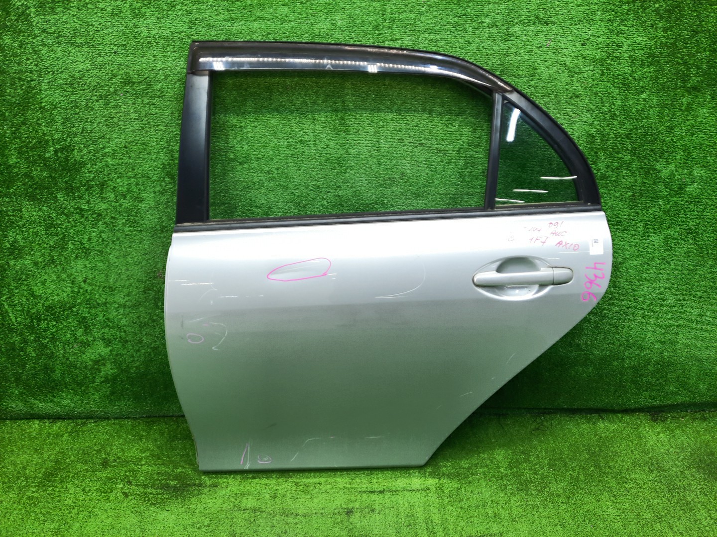 Дверь левая задняя TOYOTA COROLLA  AXIO NZE141, NZE144, ZRE142, ZRE144 4366 1 ракурс