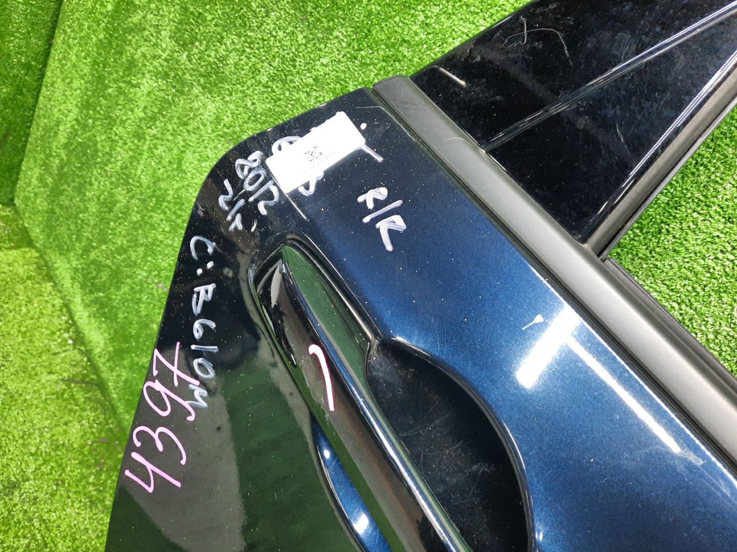 Дверь правая задняя HONDA FIT, JAZZ GR3, GR4, GR2, GR1, GR6, GR5, GR7,  4397 4 ракурс