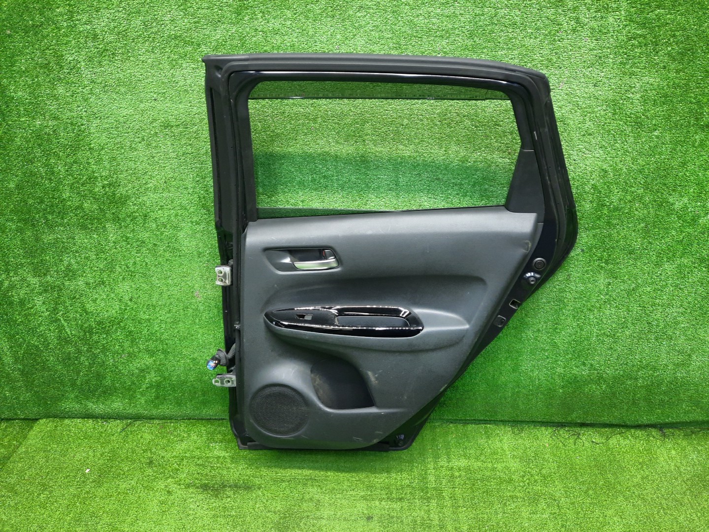 Дверь правая задняя HONDA FIT, JAZZ GR3, GR4, GR2, GR1, GR6, GR5, GR7,  4397 5 ракурс
