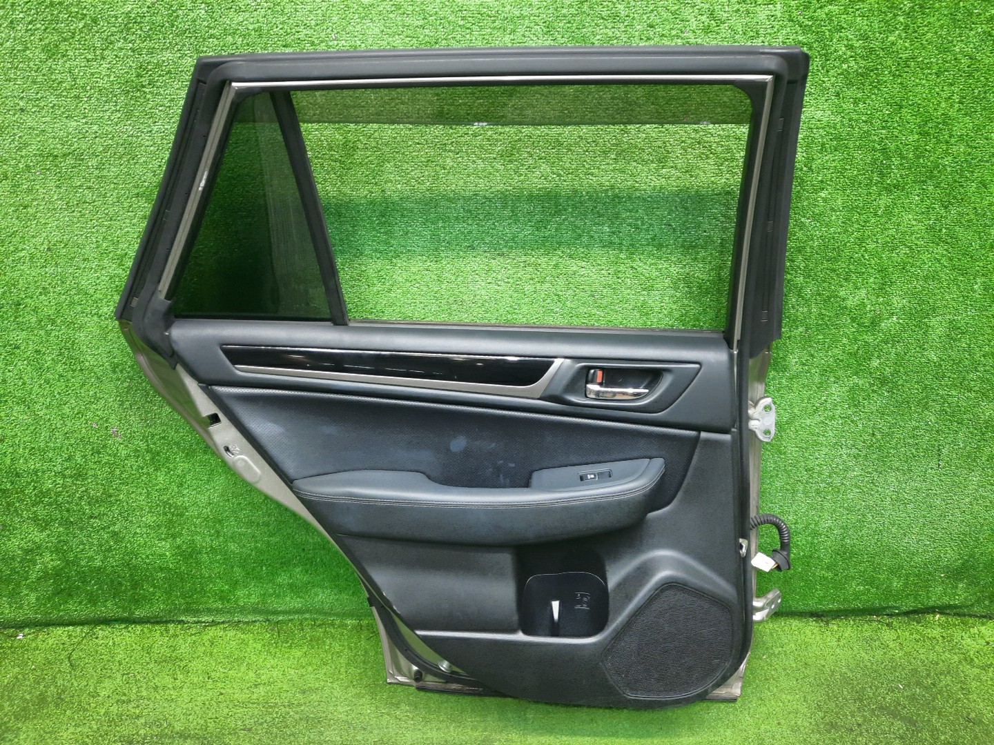 Дверь левая задняя SUBARU OUTBACK BS9 4486 2 ракурс
