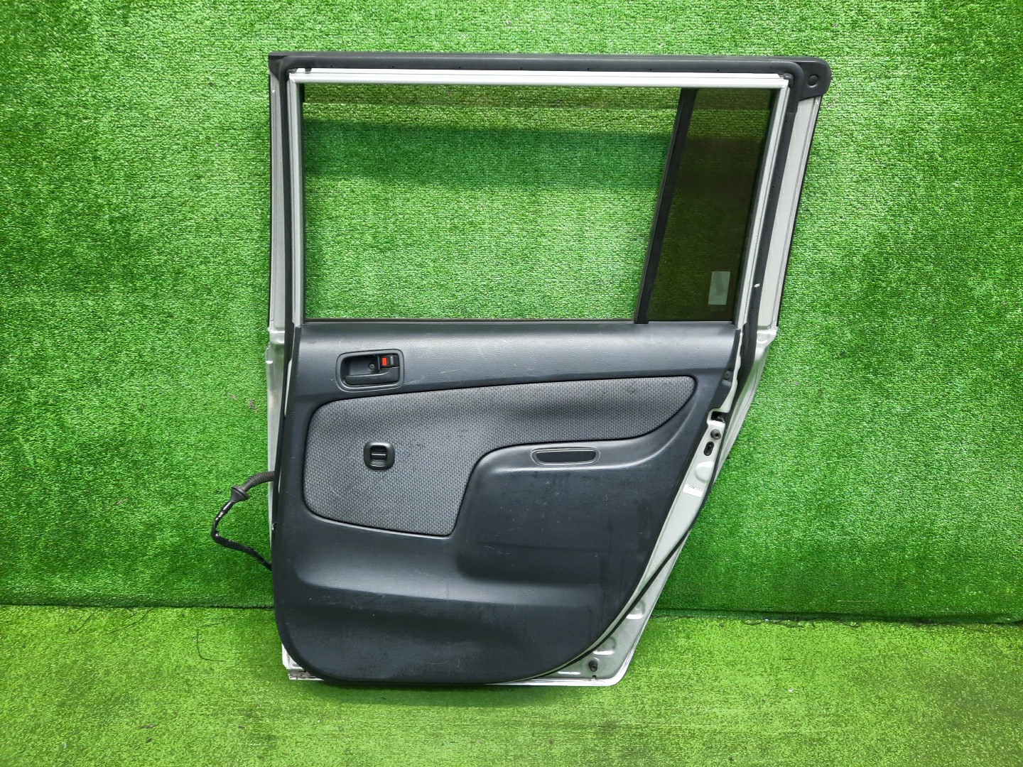 Дверь правая задняя TOYOTA PROBOX, SUCCEED NCP51V, NCP58G, NCP55V, NCP50V, NCP59G, NLP51 4500 4 ракурс