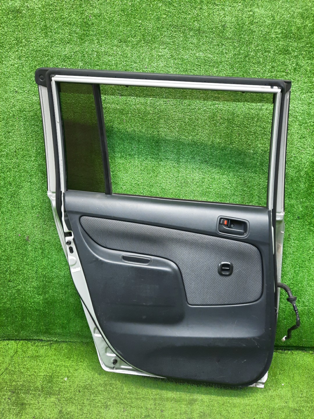 Дверь левая задняя TOYOTA PROBOX, SUCCEED NCP51V, NCP58G, NCP55V, NCP50V, NCP59G, NLP51 4503 3 ракурс