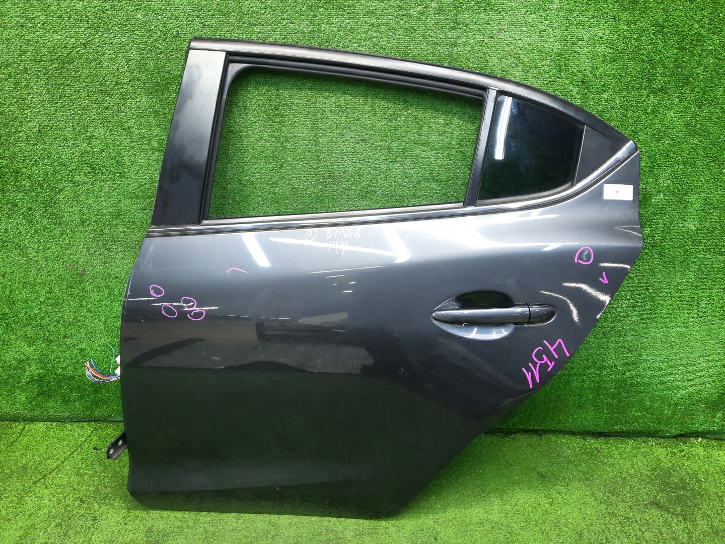 Дверь левая задняя MAZDA AXELA, MAZDA 3, 3 BMLFS, BM2AS, BM5FS, BM5AS, BM2FS, BYEFP, BMEFS, BM 4511 1 ракурс