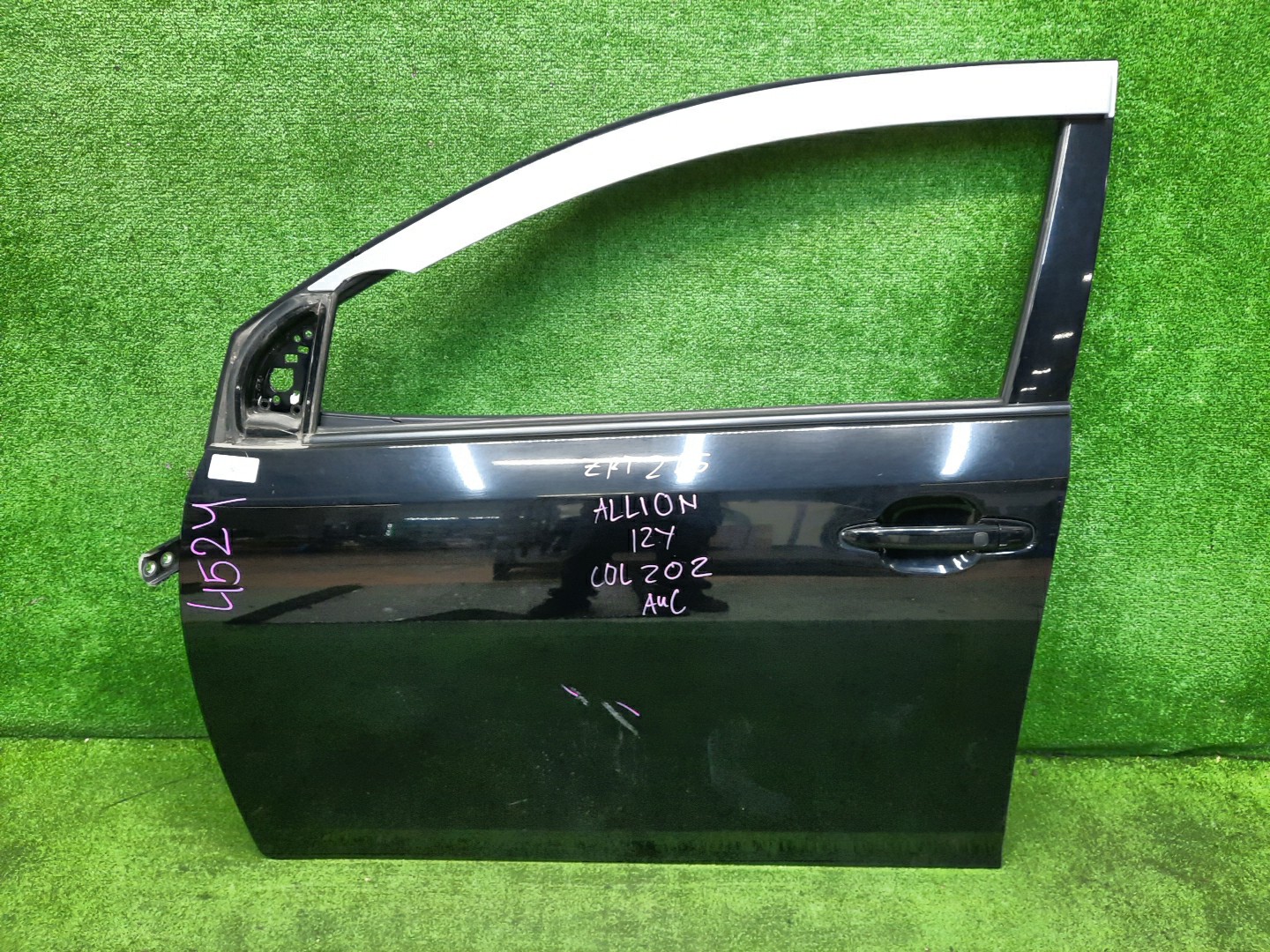 Дверь левая передняя TOYOTA ALLION ZRT265, ZRT260, NZT260, ZRT261 4524 1 ракурс