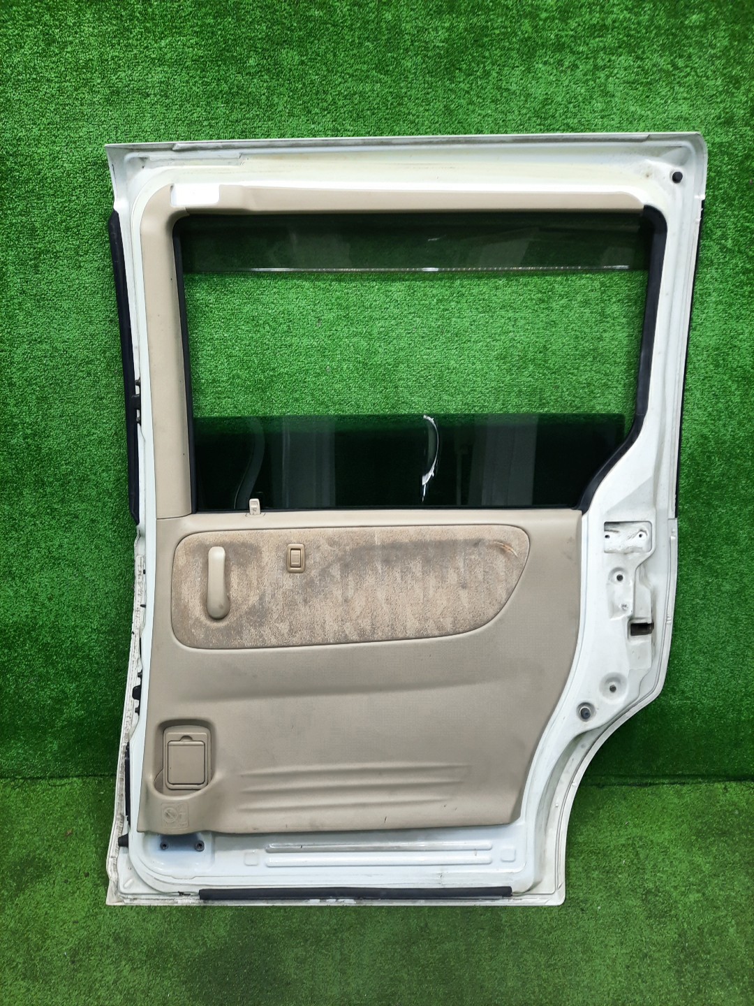 Дверь правая задняя MAZDA MPV LW3W, LW5W, LWEW, LWFW 4566 2 ракурс