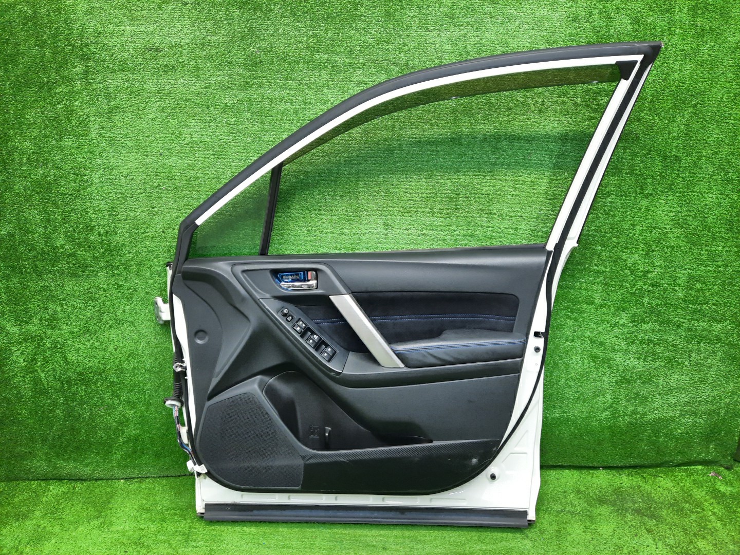 Дверь правая передняя SUBARU FORESTER SJ9, SJ5, SJG 4663 5 ракурс