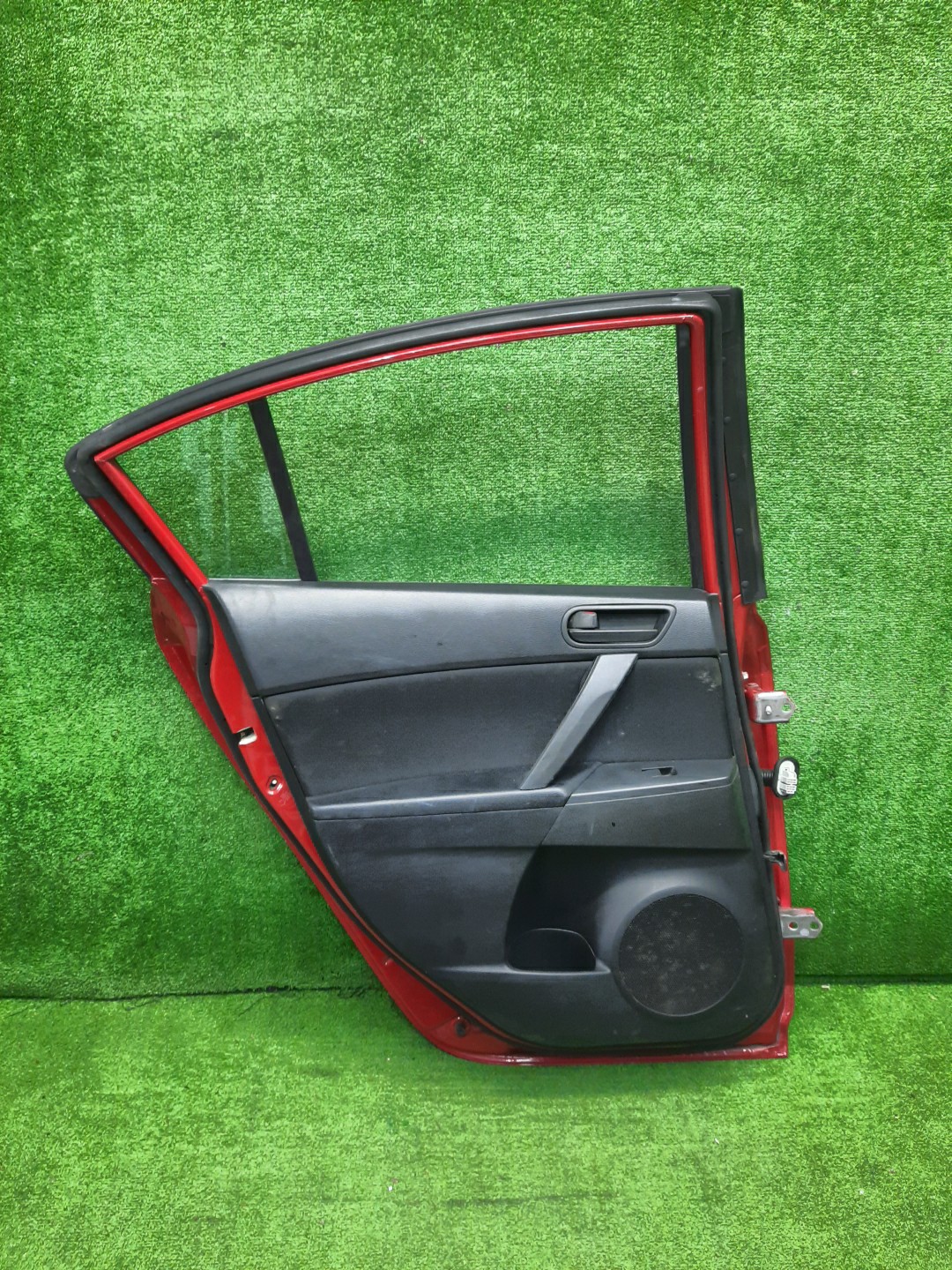 Дверь левая задняя MAZDA AXELA, MAZDA 3, 3 BL6FJ, BL5FP, BLEAP, BLEFP, BLFFP, BL SEDAN 4 ракурс