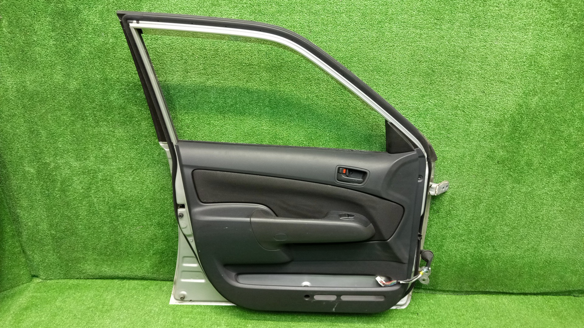 Дверь левая передняя TOYOTA PROBOX, SUCCEED NCP51V, NCP58G, NCP55V, NCP50V, NCP59G, NLP51 4695 3 ракурс