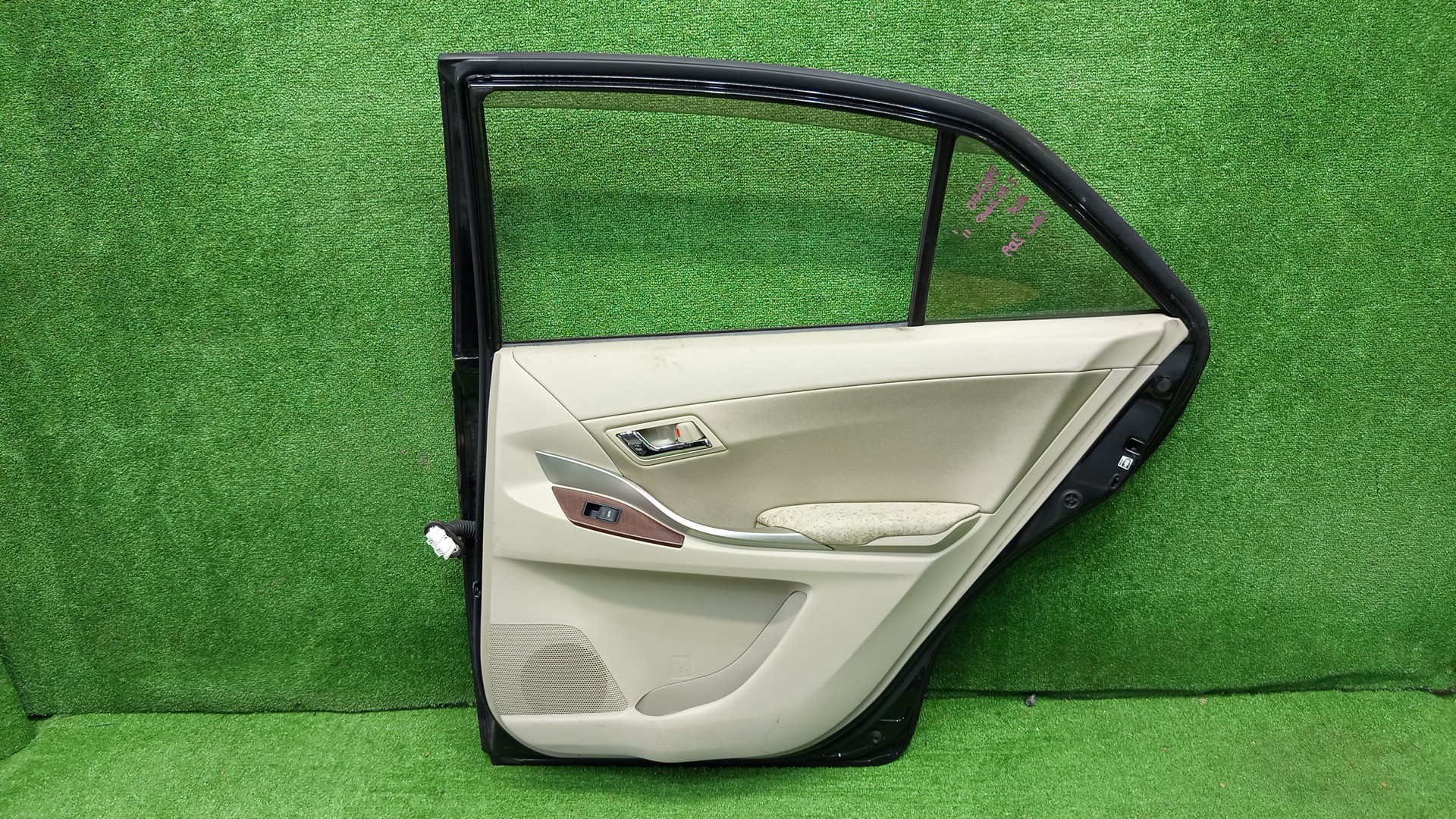 Дверь правая задняя TOYOTA PREMIO ZRT265, ZRT260, NZT260, ZRT261 4740 2 ракурс