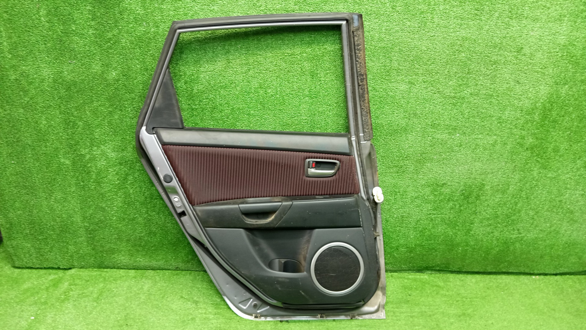 Дверь левая задняя MAZDA AXELA, MAZDA 3, 3 BK5P, BK3P, BKEP, BK WAGON 5 ракурс