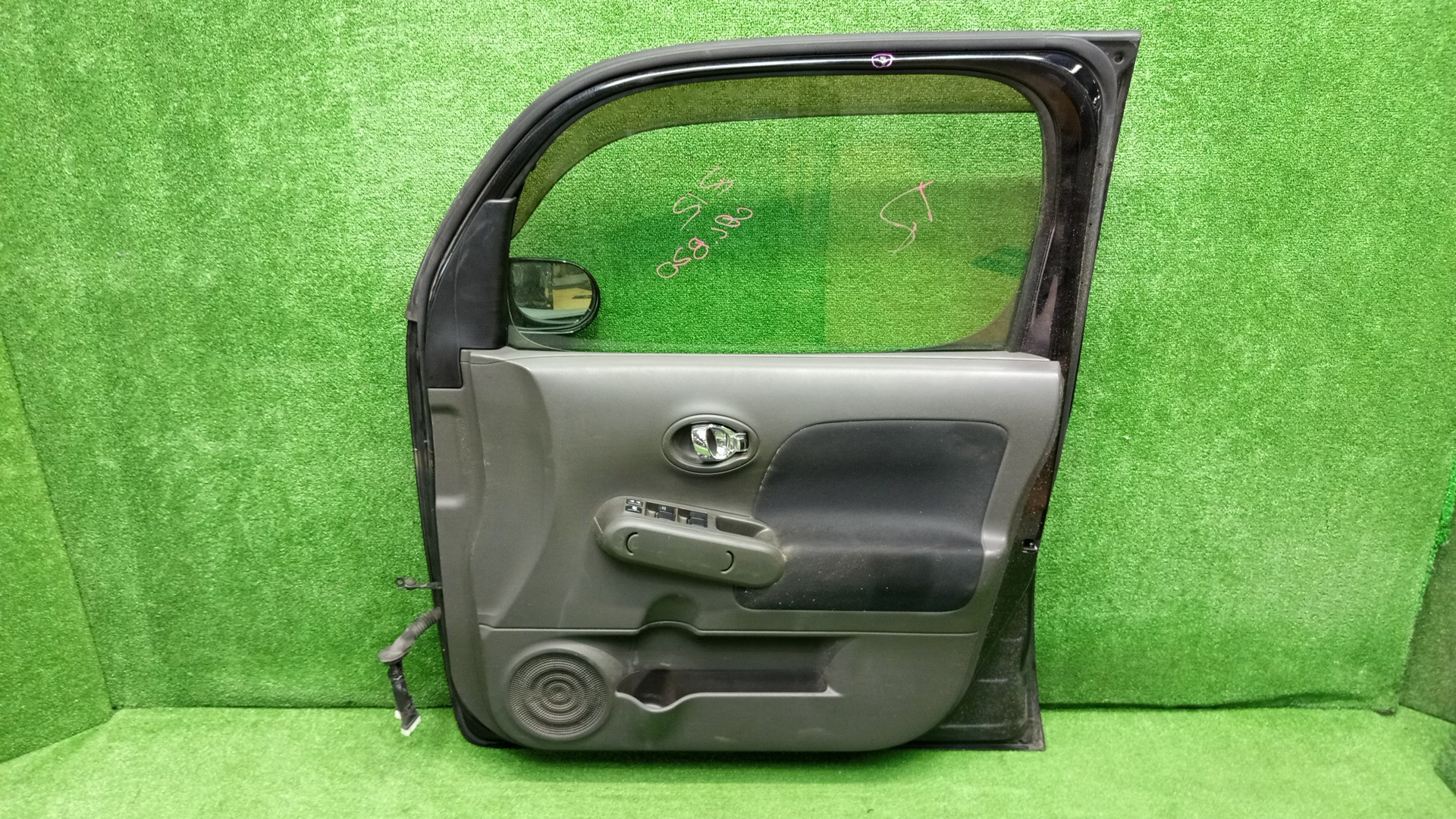 Дверь правая передняя NISSAN CUBE Z12 4834 4 ракурс