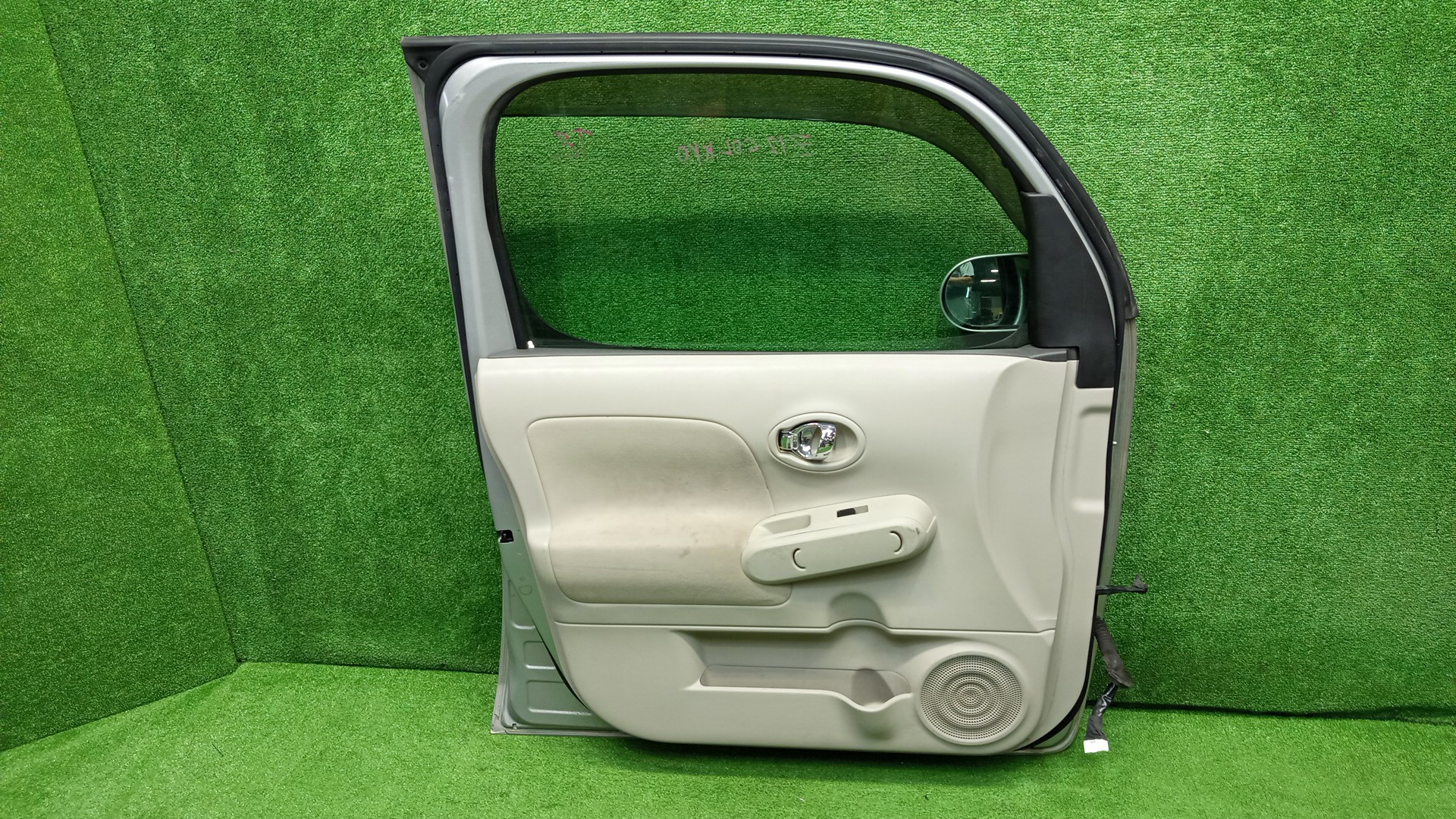 Дверь левая передняя NISSAN CUBE Z12 4837 4 ракурс