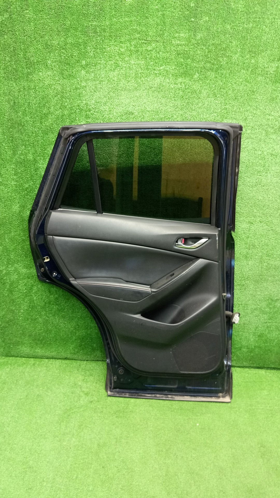 Дверь левая задняя MAZDA CX-5 KE5AW, KE5FW, KEEAW, KEEFW, KE2AW, KE2FW 4848 5 ракурс