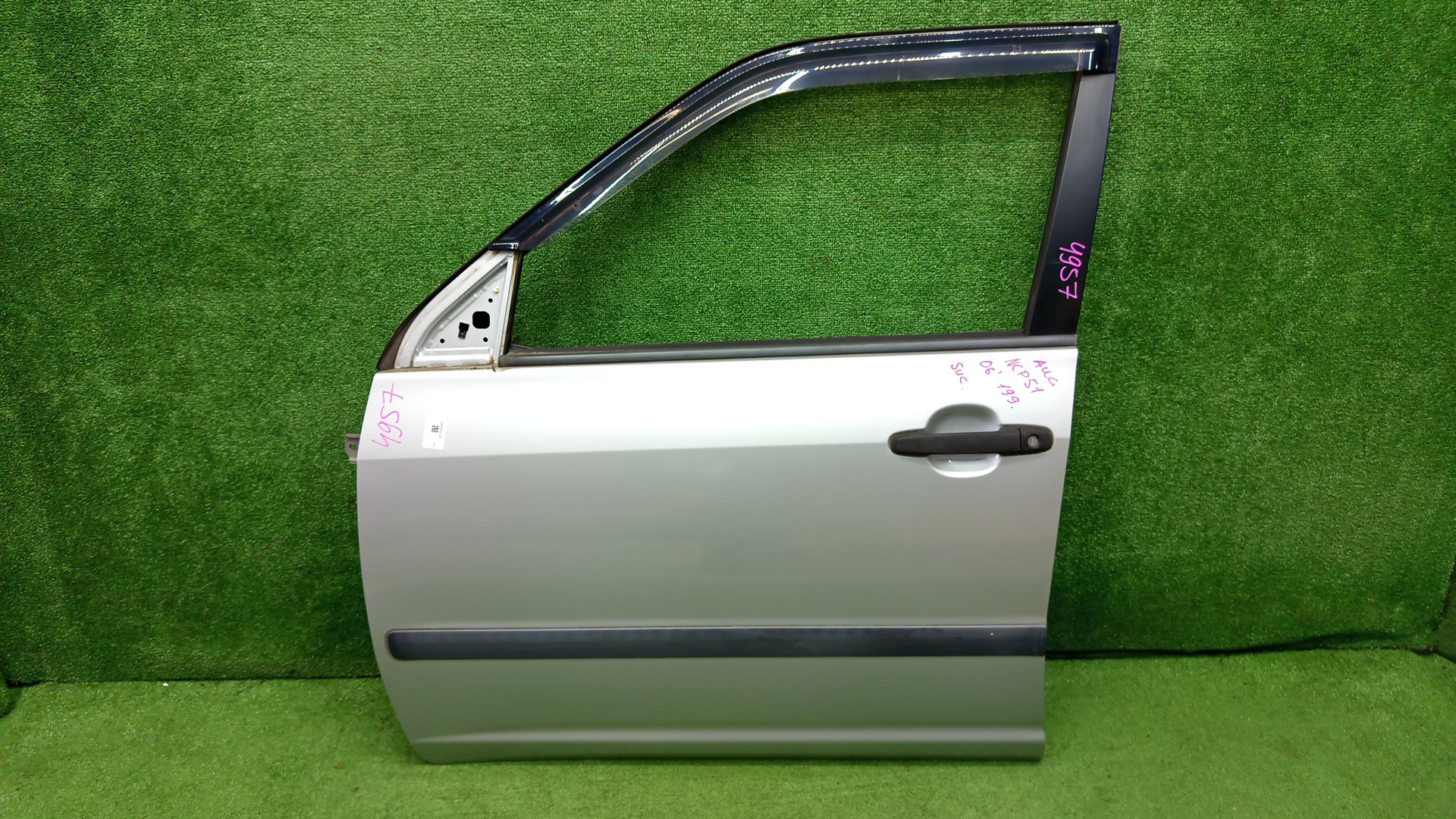 Дверь левая передняя TOYOTA PROBOX, SUCCEED NCP51V, NCP58G, NCP55V, NCP50V, NCP59G, NLP51 4957 1 ракурс Дверь левая передняя TOYOTA PROBOX, SUCCEED NCP51V, NCP58G, NCP55V, NCP50V, NCP59G, NLP51 4957 1 ракурс