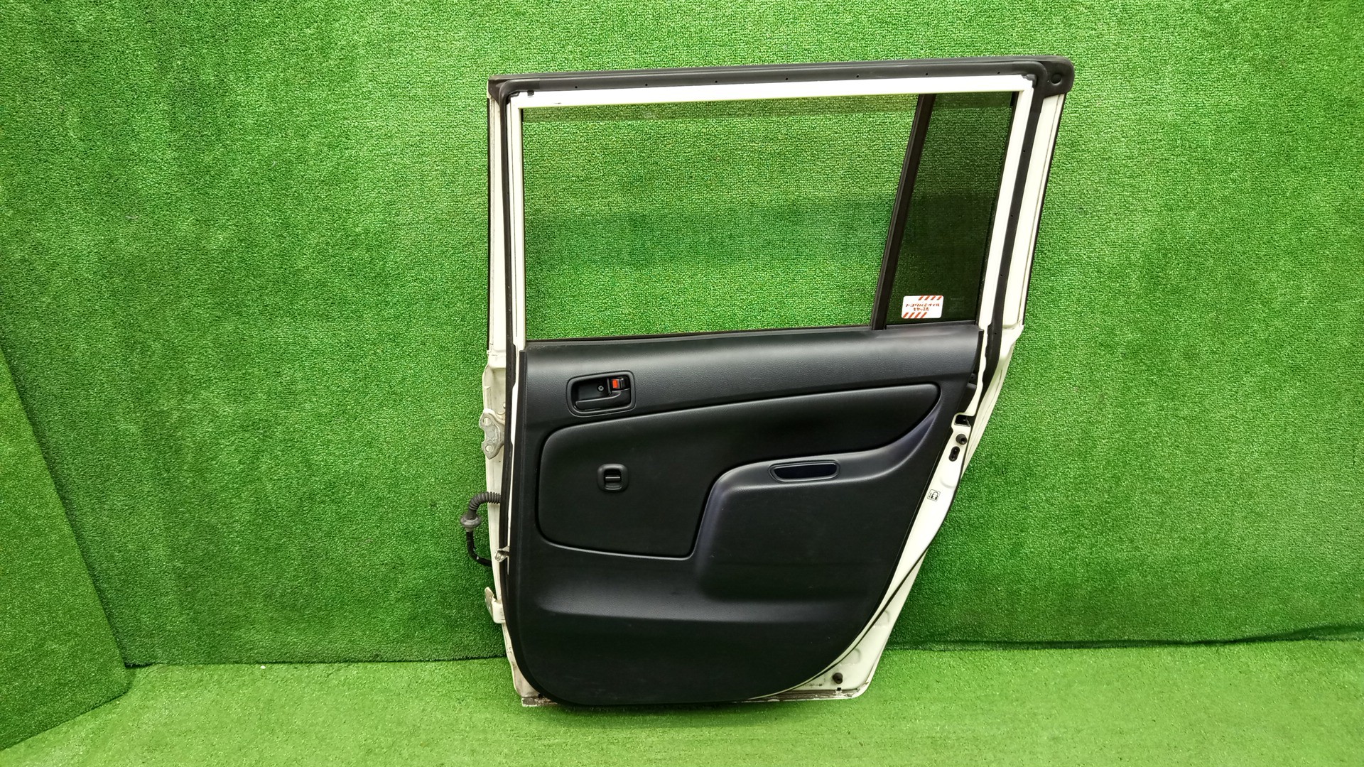 Дверь правая задняя TOYOTA PROBOX, SUCCEED NSP160V, NCP160V, NCP165V, NHP160V 4961 2 ракурс