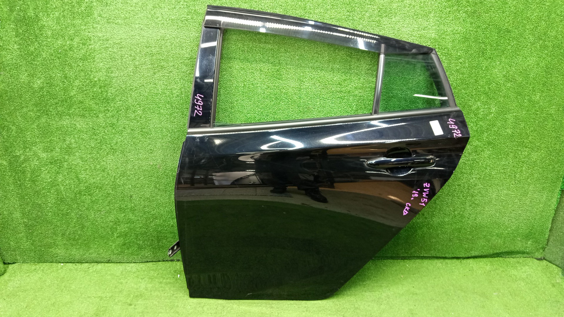 Дверь левая задняя TOYOTA PRIUS ZVW50, ZVW51, ZVW55 4972 1 ракурс