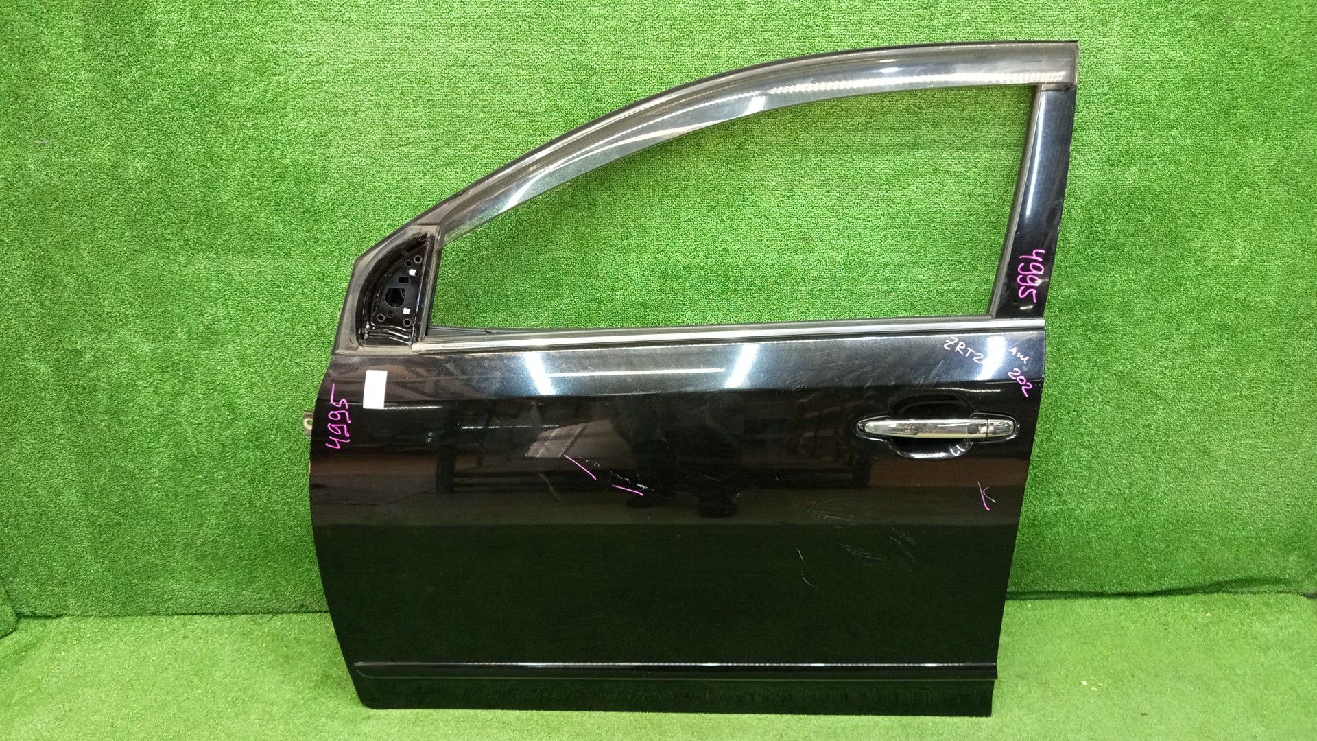 Дверь левая передняя TOYOTA PREMIO ZRT265, ZRT260, NZT260, ZRT261 4995 1 ракурс