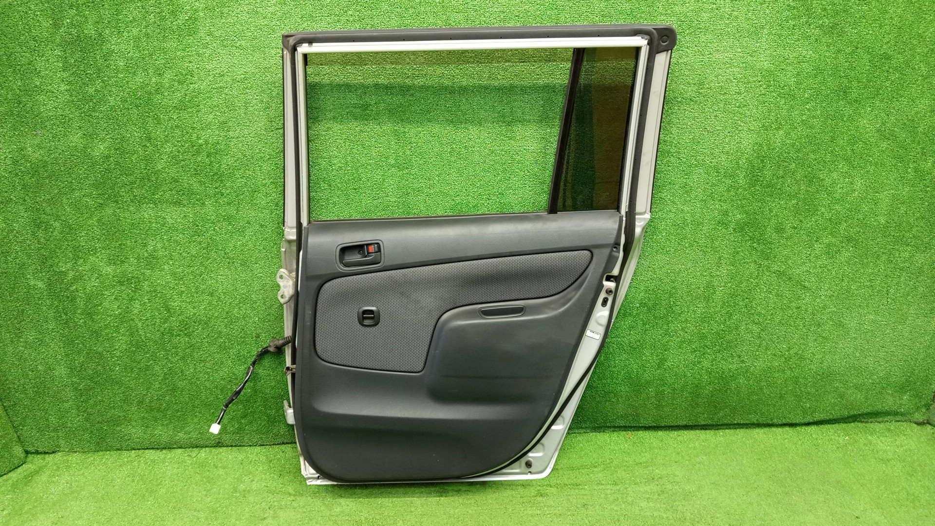 Дверь правая задняя TOYOTA PROBOX, SUCCEED NCP51V, NCP58G, NCP55V, NCP50V, NCP59G, NLP51 5017 3 ракурс