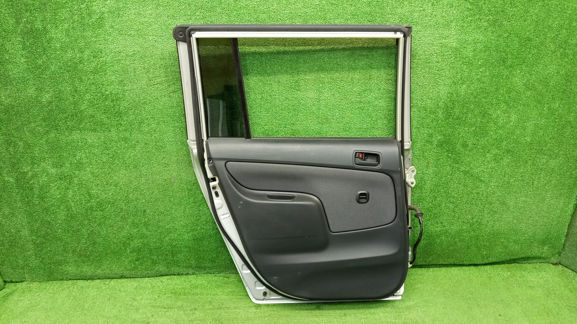 Дверь левая задняя TOYOTA PROBOX, SUCCEED NCP51V, NCP58G, NCP55V, NCP50V, NCP59G, NLP51 5037 3 ракурс