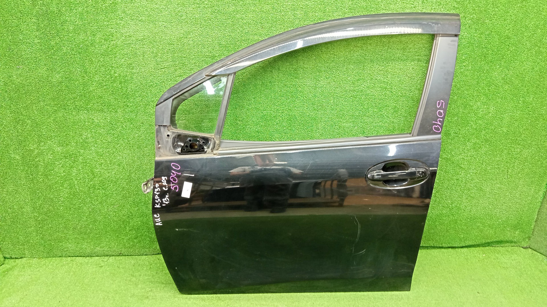 Дверь левая передняя TOYOTA VITZ, YARIS KSP130, NSP130, NSP135, NCP131 5040 1 ракурс