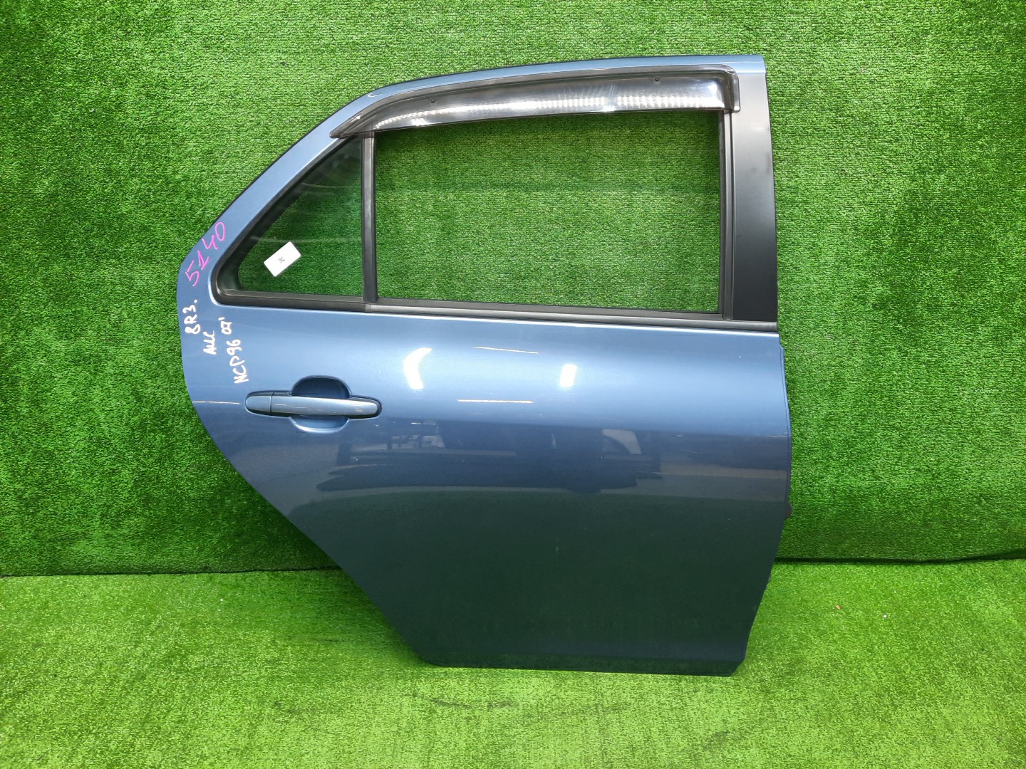 Дверь правая задняя TOYOTA BELTA SCP92, NCP96, KSP90, KSP92 5140 1 ракурс