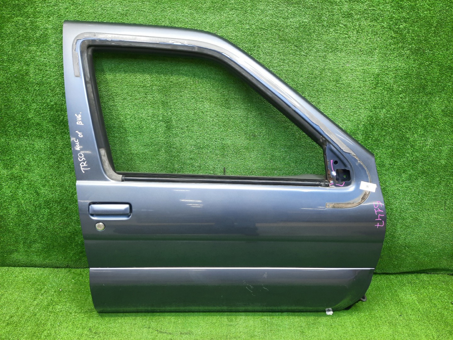 Дверь правая передняя NISSAN TERRANO PR50, LR50, TR50, RR50 5147 1 ракурс