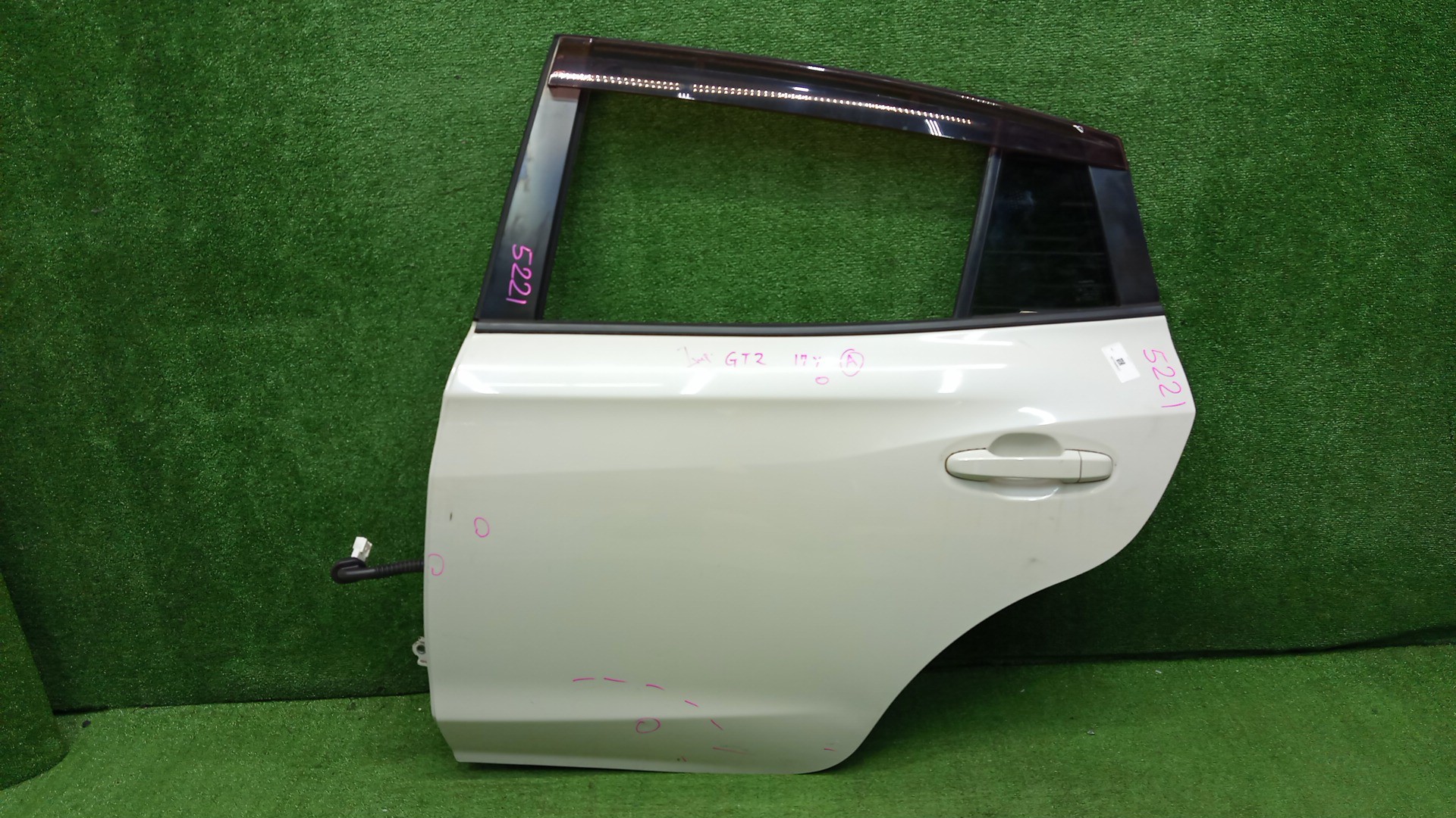 Дверь левая задняя SUBARU IMPREZA GT3, GT2, GT6, GT7 5221 1 ракурс