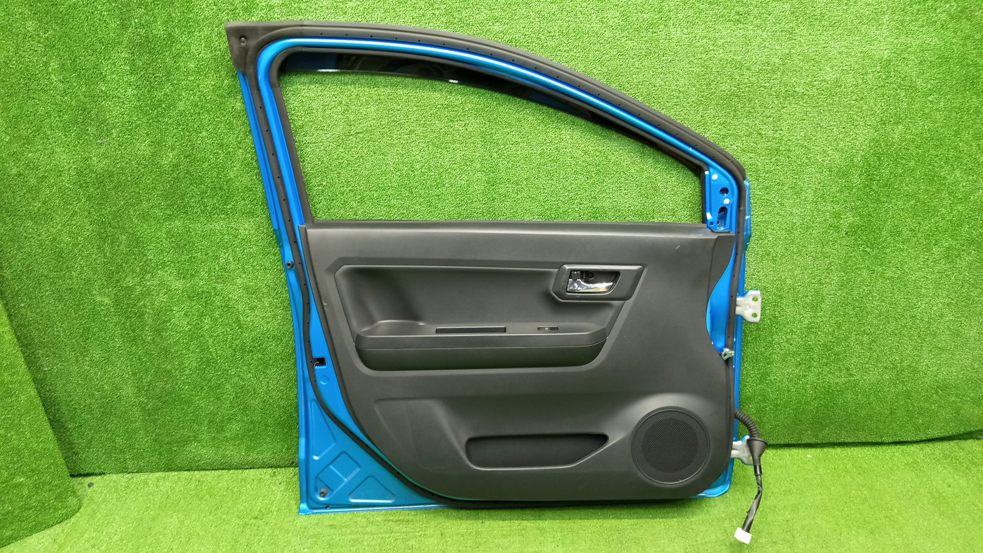 Дверь левая передняя DAIHATSU MIRA E:S, PIXIS EPOCH LA360S, LA350S, LA350A, LA360A 5226 3 ракурс