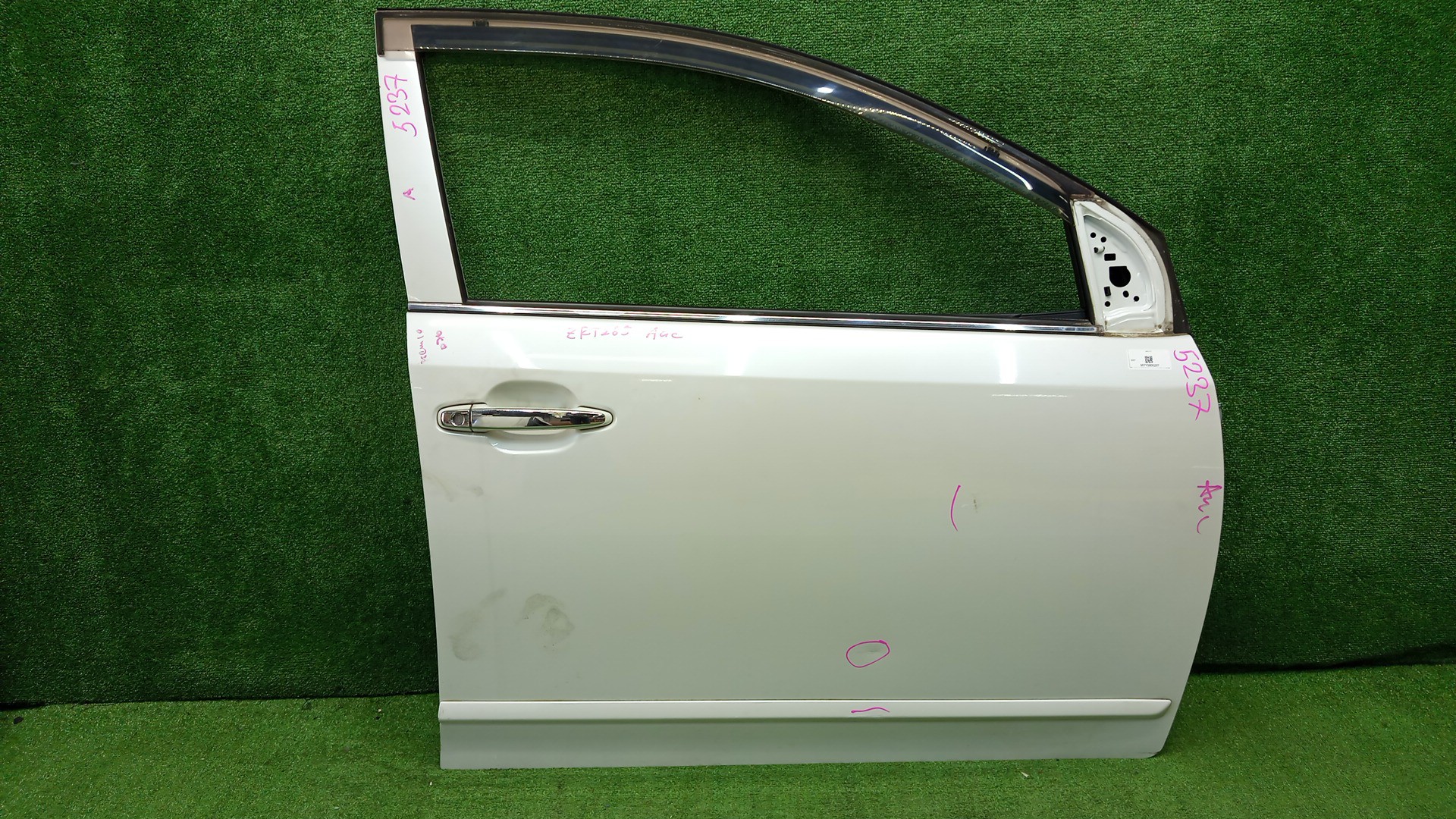 Дверь правая передняя TOYOTA PREMIO ZRT265, ZRT260, NZT260, ZRT261 5237 1 ракурс