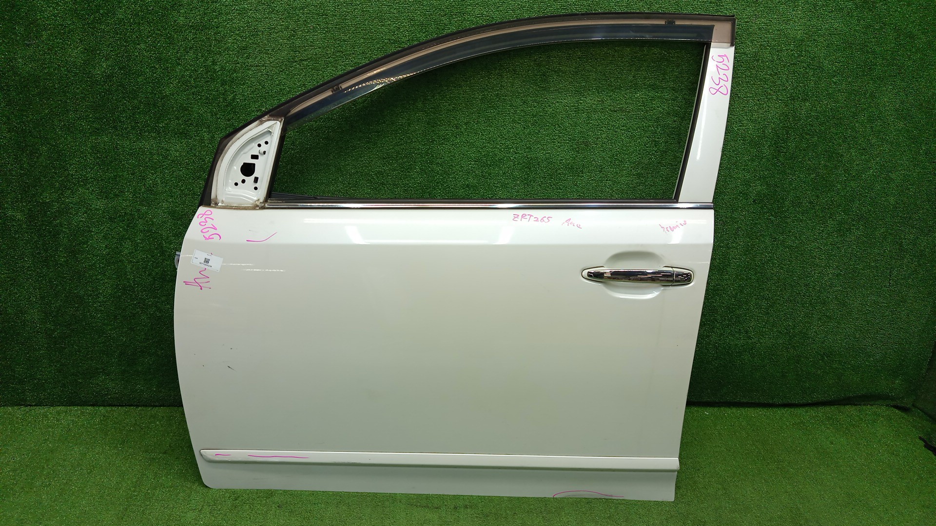 Дверь левая передняя TOYOTA PREMIO ZRT265, ZRT260, NZT260, ZRT261 5238 1 ракурс