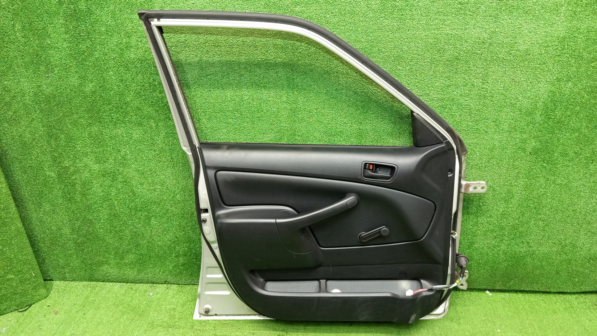 Дверь левая передняя TOYOTA PROBOX, SUCCEED NSP160V, NCP160V, NCP165V, NHP160V 5292 4 ракурс