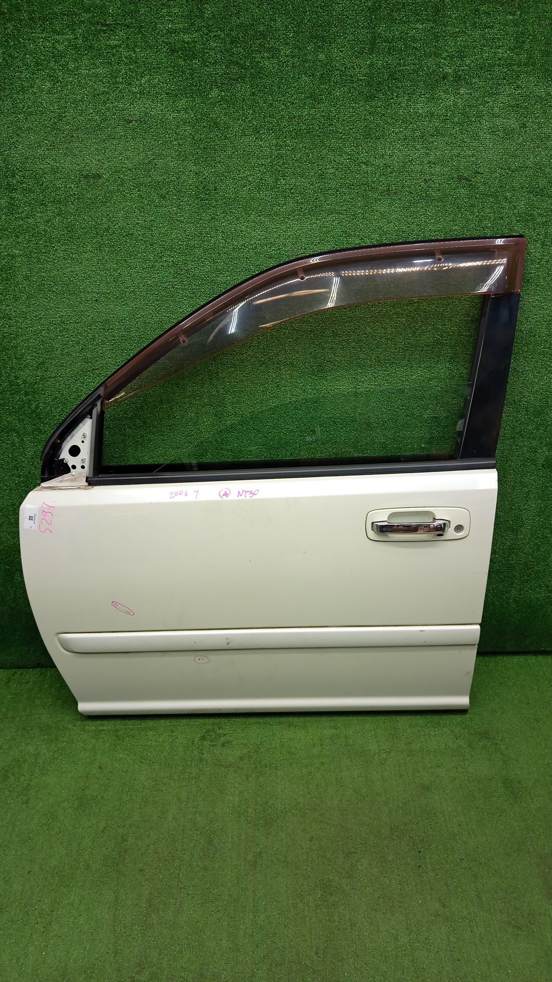 Дверь левая передняя NISSAN X-TRAIL T30, NT30, PNT30 5297 1 ракурс