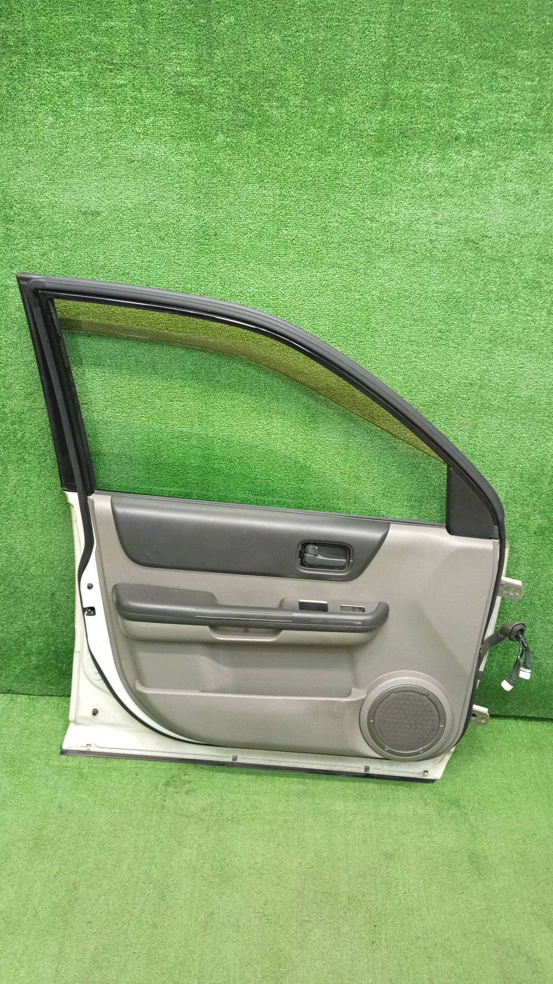 Дверь левая передняя NISSAN X-TRAIL T30, NT30, PNT30 5297 4 ракурс