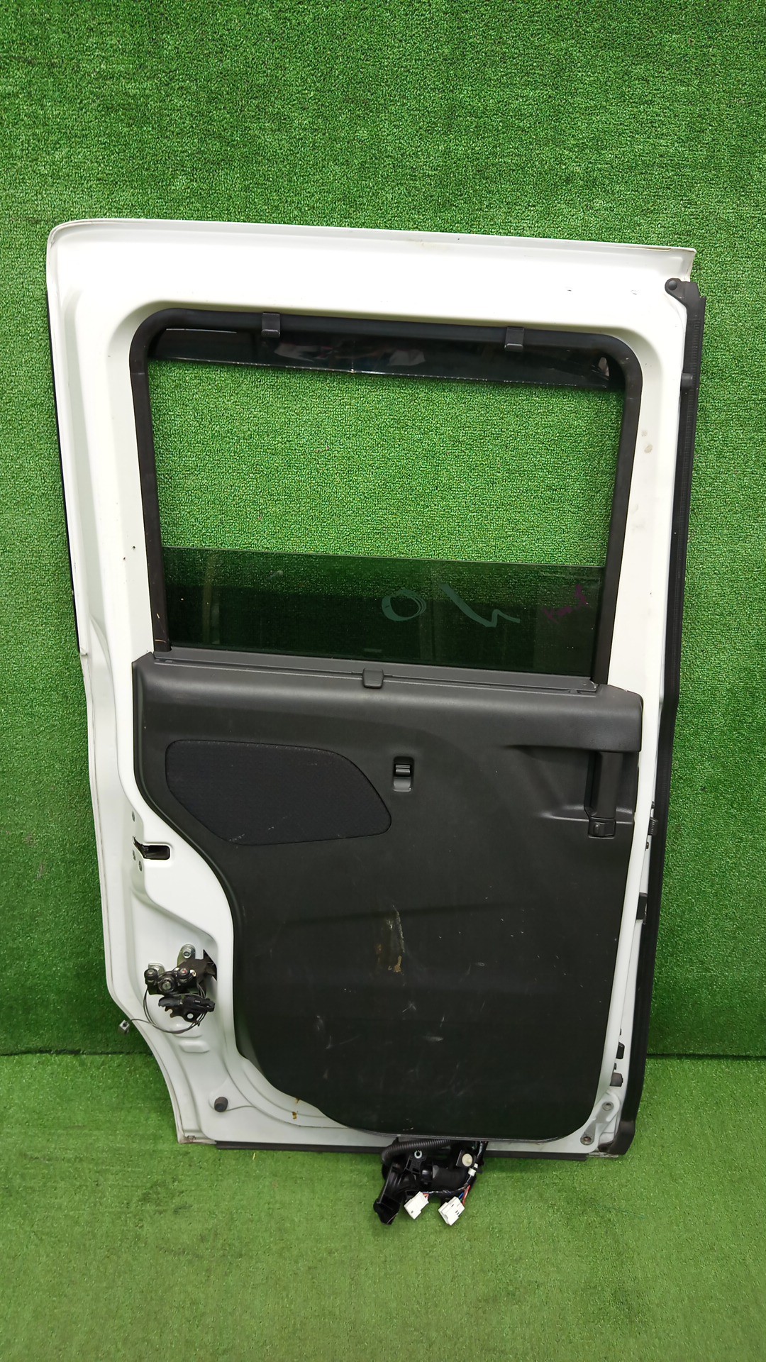 Дверь левая задняя NISSAN ROOX B44A 5303 2 ракурс