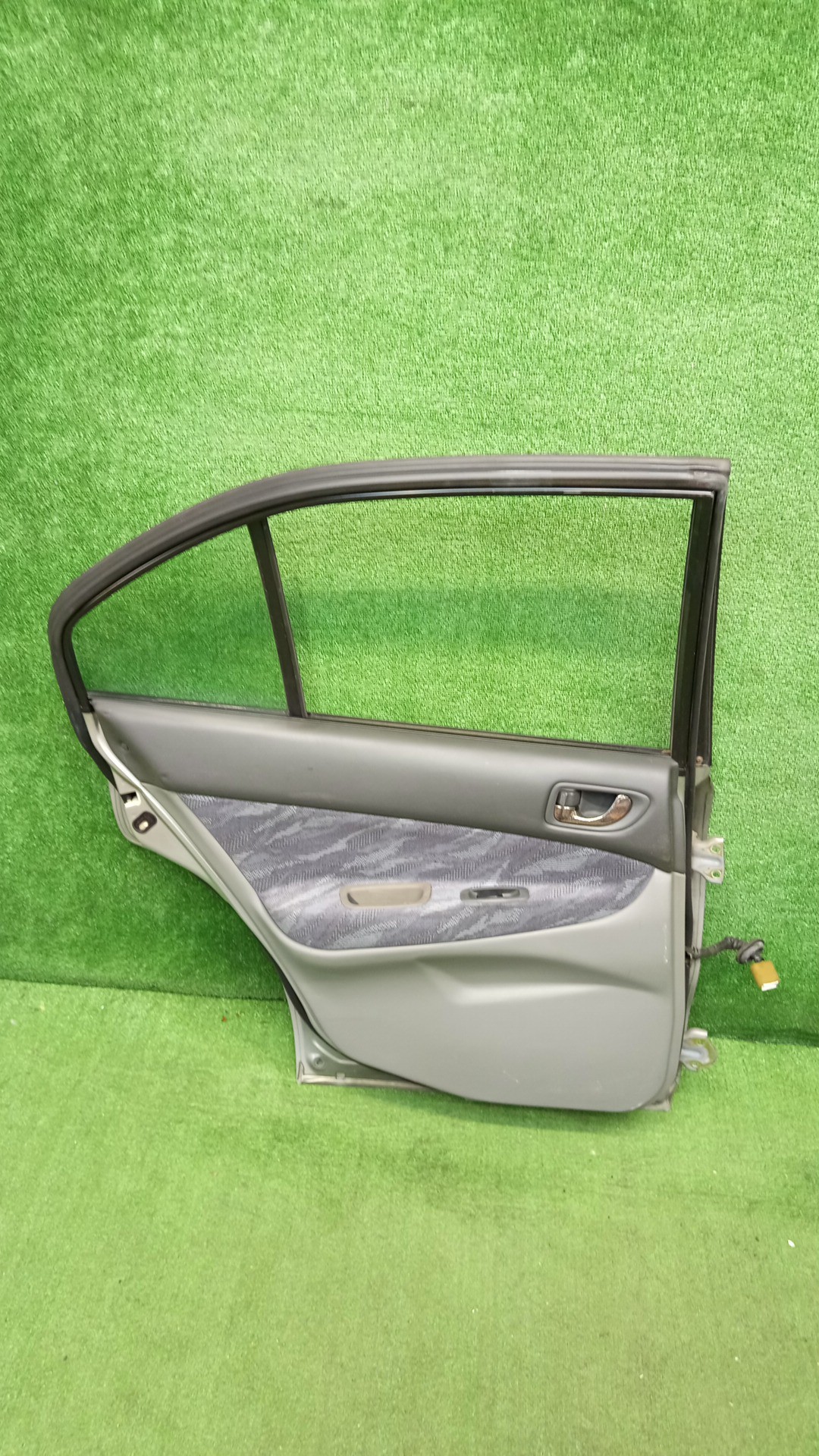 Дверь левая задняя MITSUBISHI GALANT EA1A, EA7A, EC1A, EC7A, EC3A, EC5A, EA3A 5344 4 ракурс