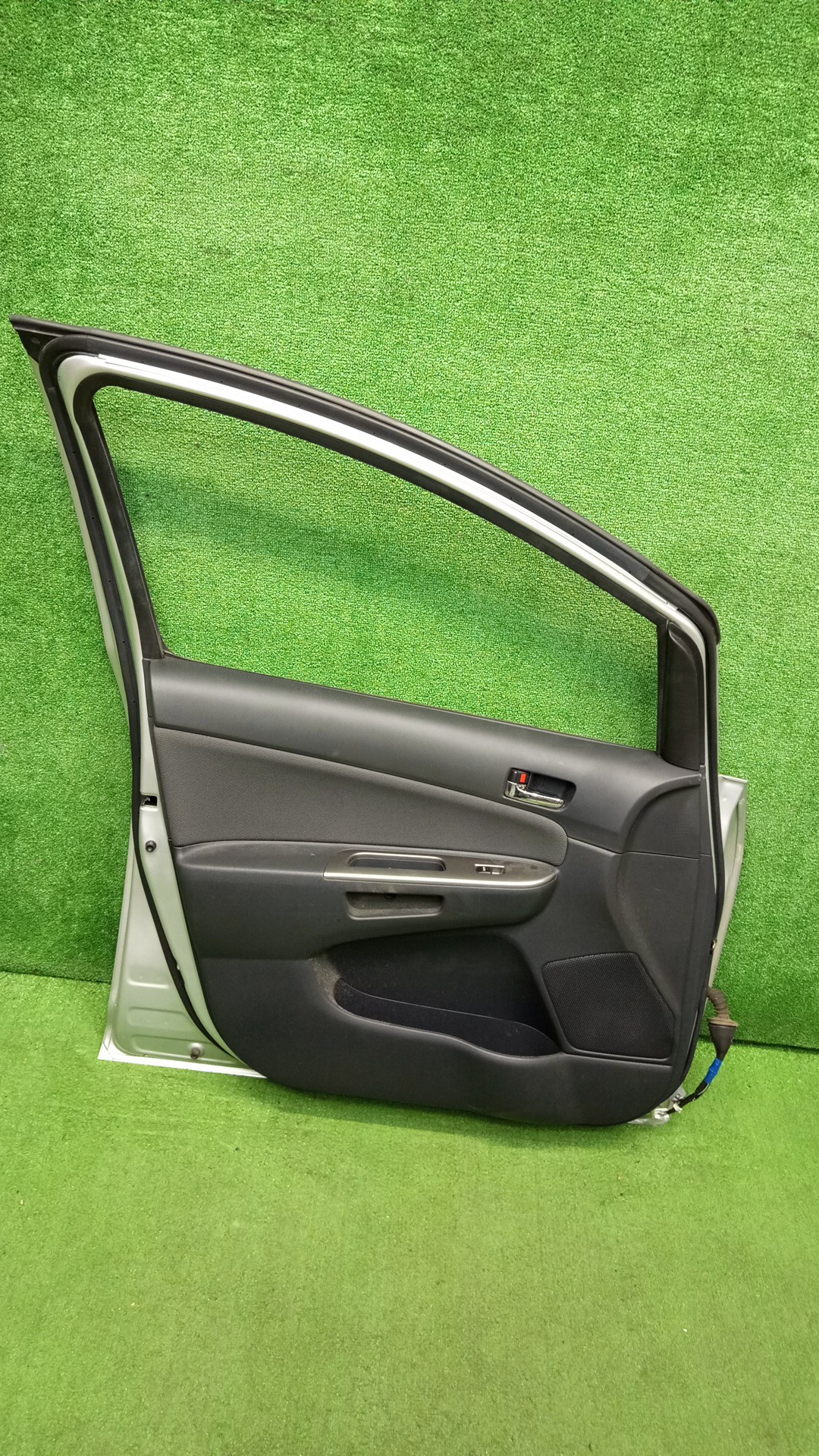 Дверь левая передняя TOYOTA WISH ANE10G, ZNE10G, ANE11W, ZNE14G 5388 3 ракурс