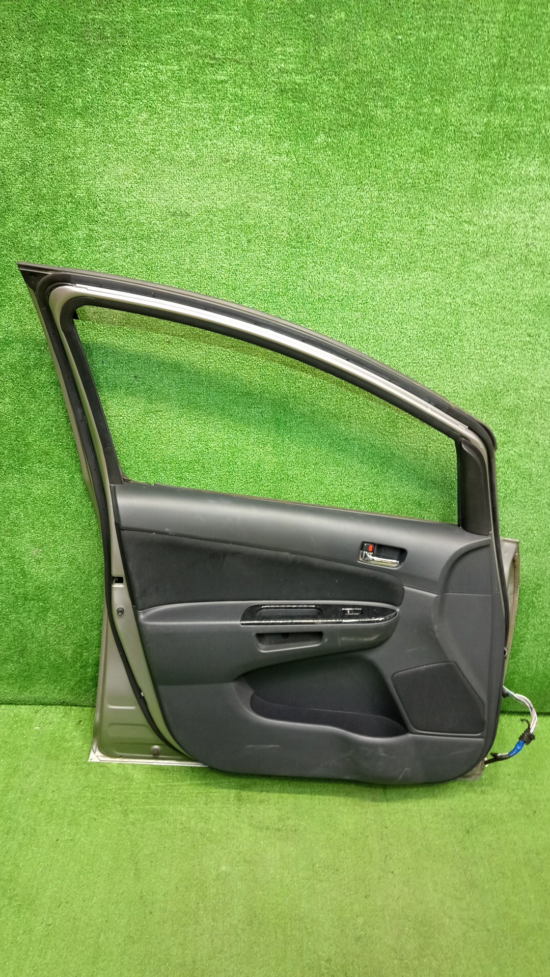 Дверь левая передняя TOYOTA WISH ANE10G, ZNE10G, ANE11W, ZNE14G 5404 4 ракурс