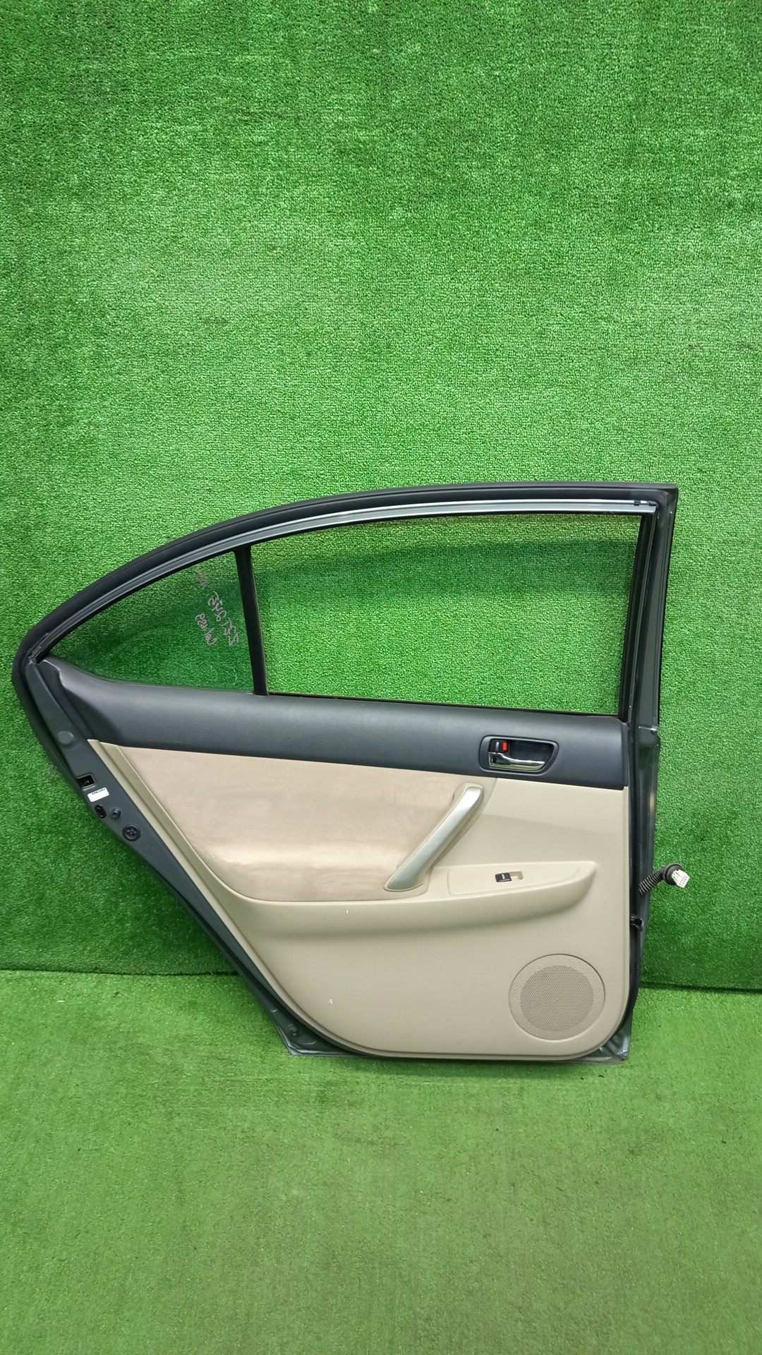 Дверь левая задняя TOYOTA PREMIO ZZT240, NZT240, AZT240, ZZT245 5405 3 ракурс