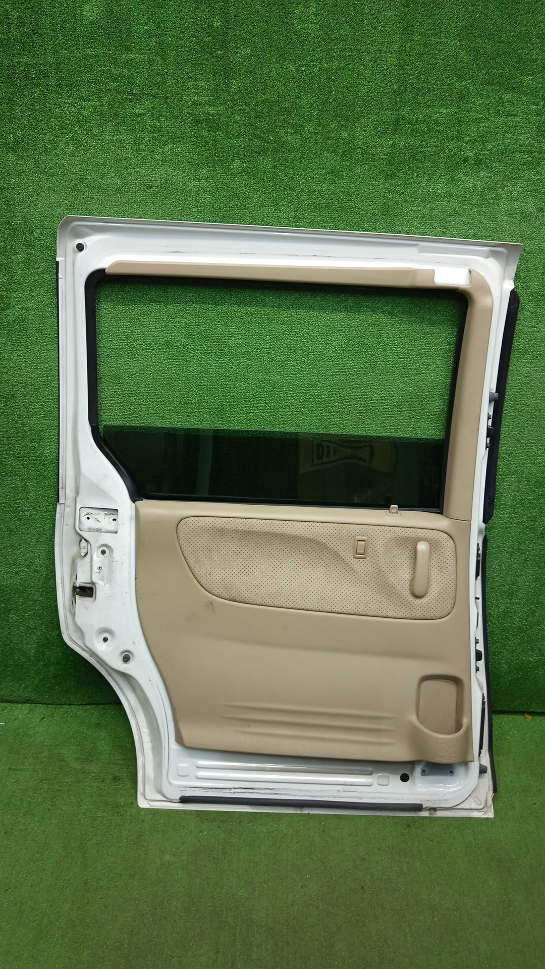 Дверь левая задняя MAZDA MPV LW3W, LW5W, LWEW, LWFW 5409 5 ракурс