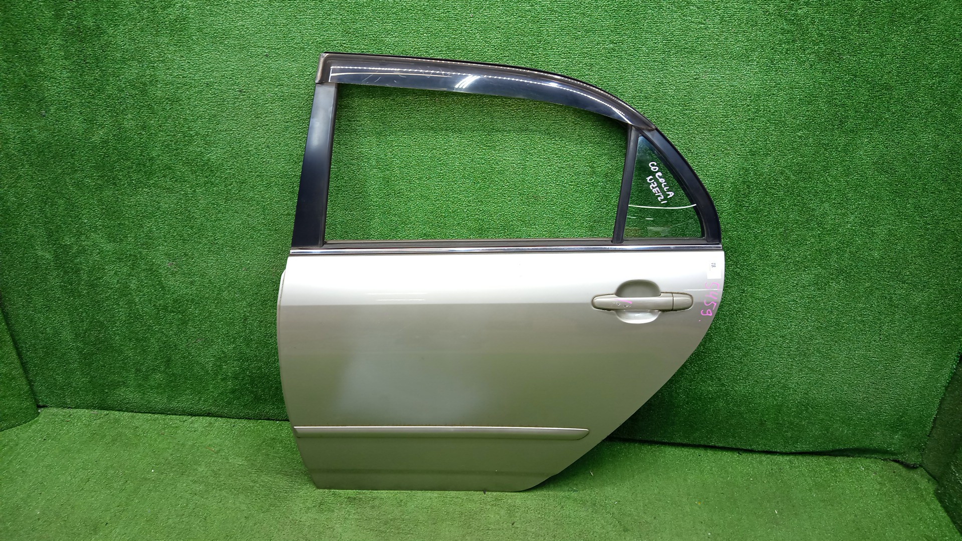 Дверь левая задняя TOYOTA COROLLA NZE124, CE121, ZZE124, NZE121, NZE120, ZZE122 5459 1 ракурс Дверь левая задняя TOYOTA COROLLA NZE124, CE121, ZZE124, NZE121, NZE120, ZZE122 5459 1 ракурс